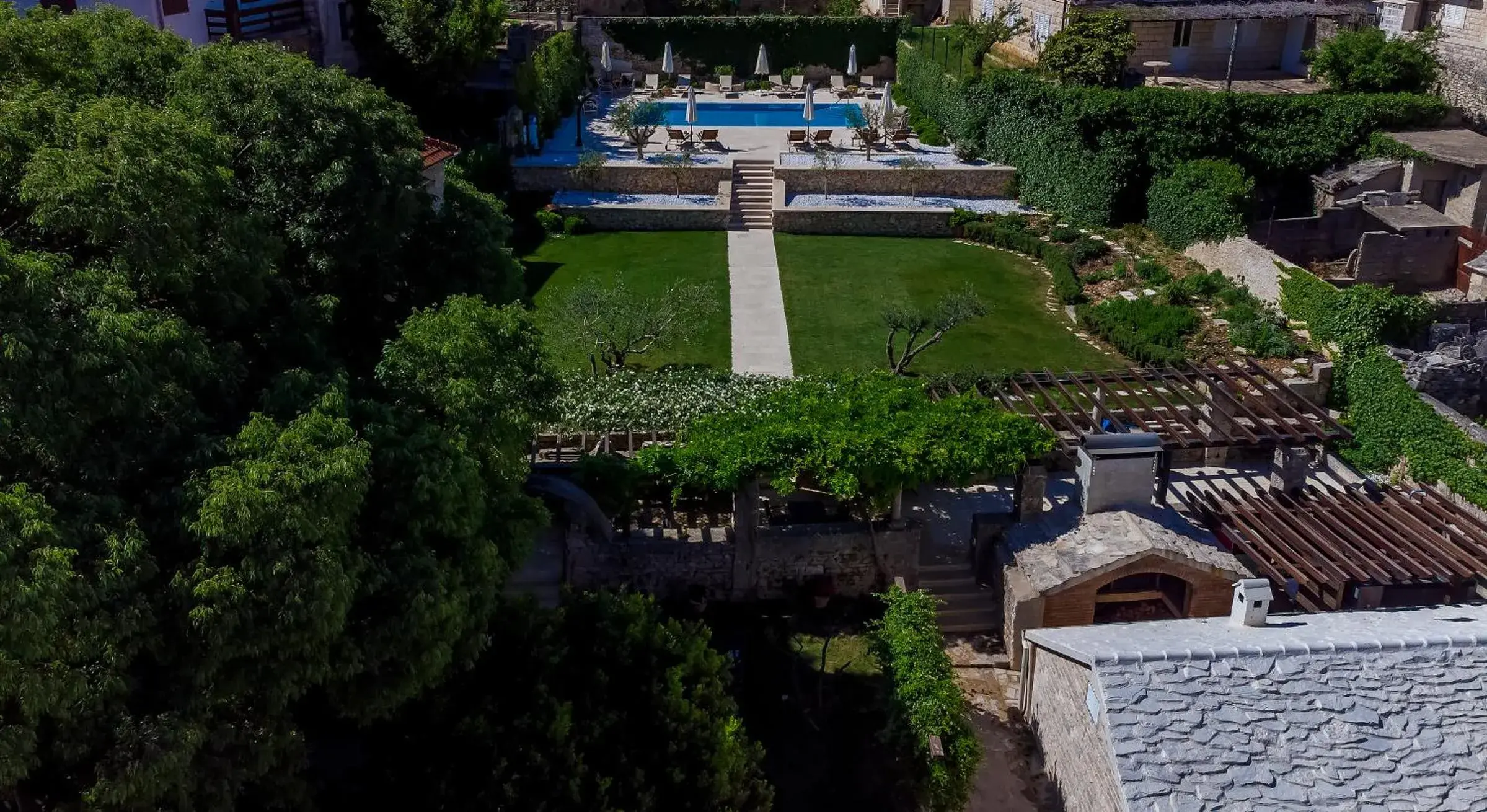 Property building in Puteus Palace Heritage Hotel Property building in Puteus Palace Heritage Hotel