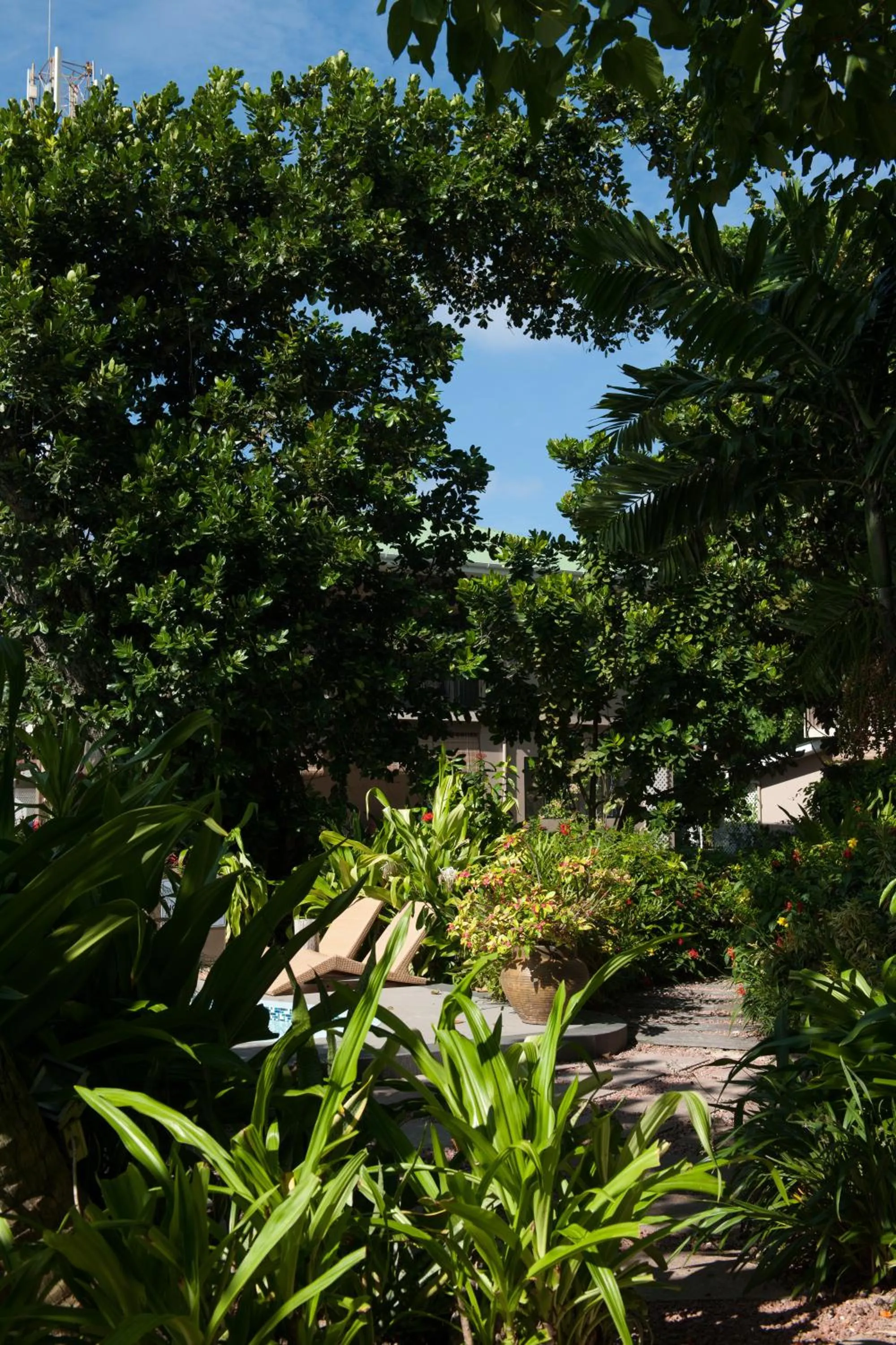 Le Repaire - Boutique Hotel & Restaurant