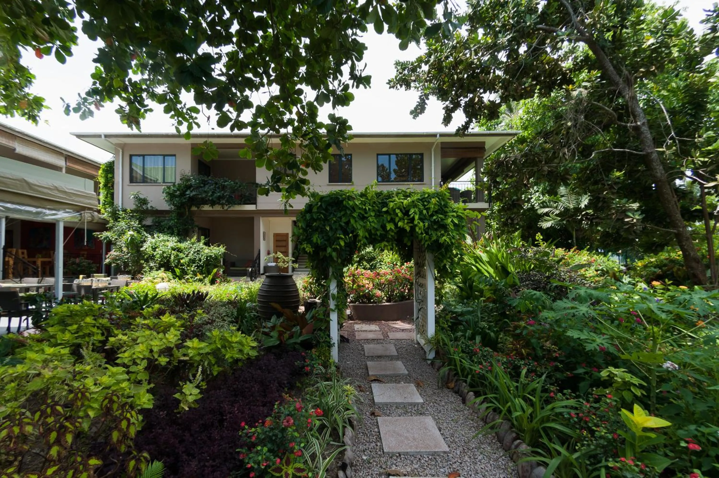 Property building in Le Repaire - Boutique Hotel & Restaurant