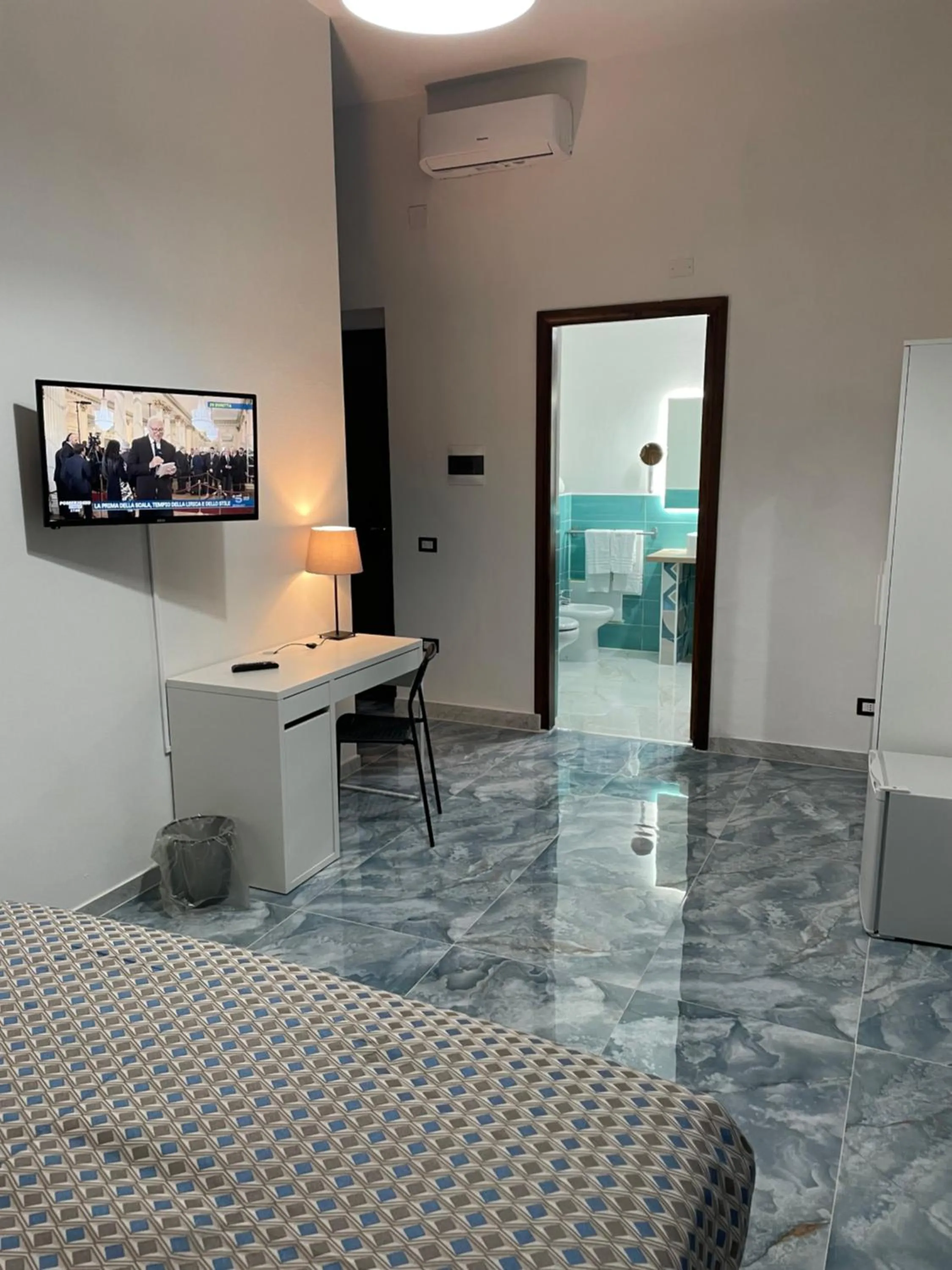 Seating area in Dante Rooms