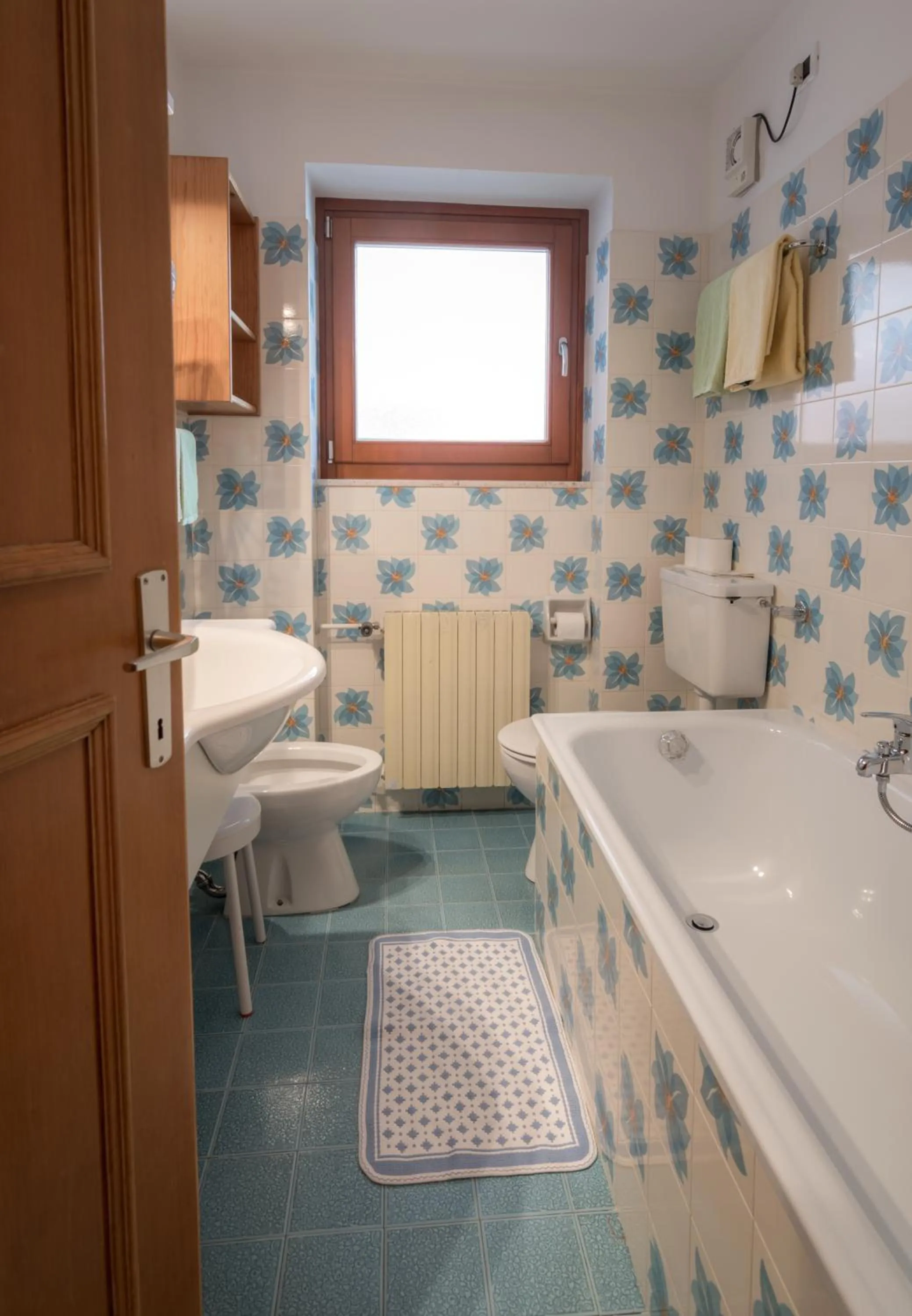Bathroom in Garni La Vara