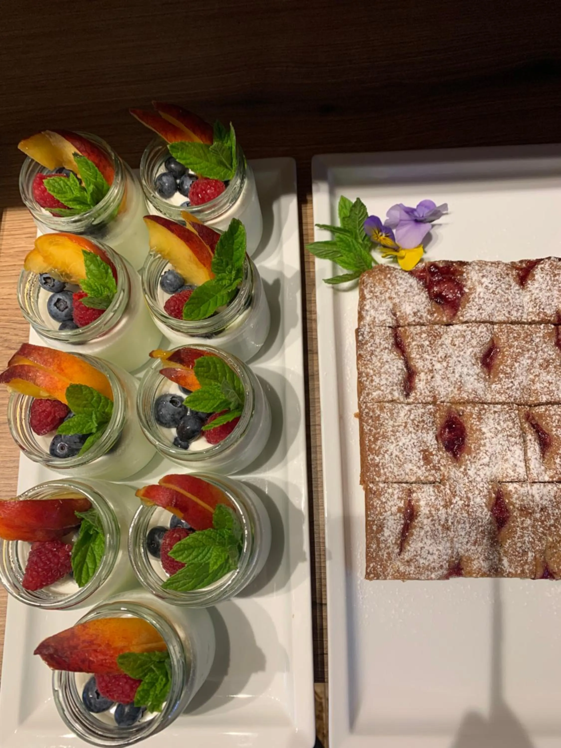 Breakfast in Garni La Vara