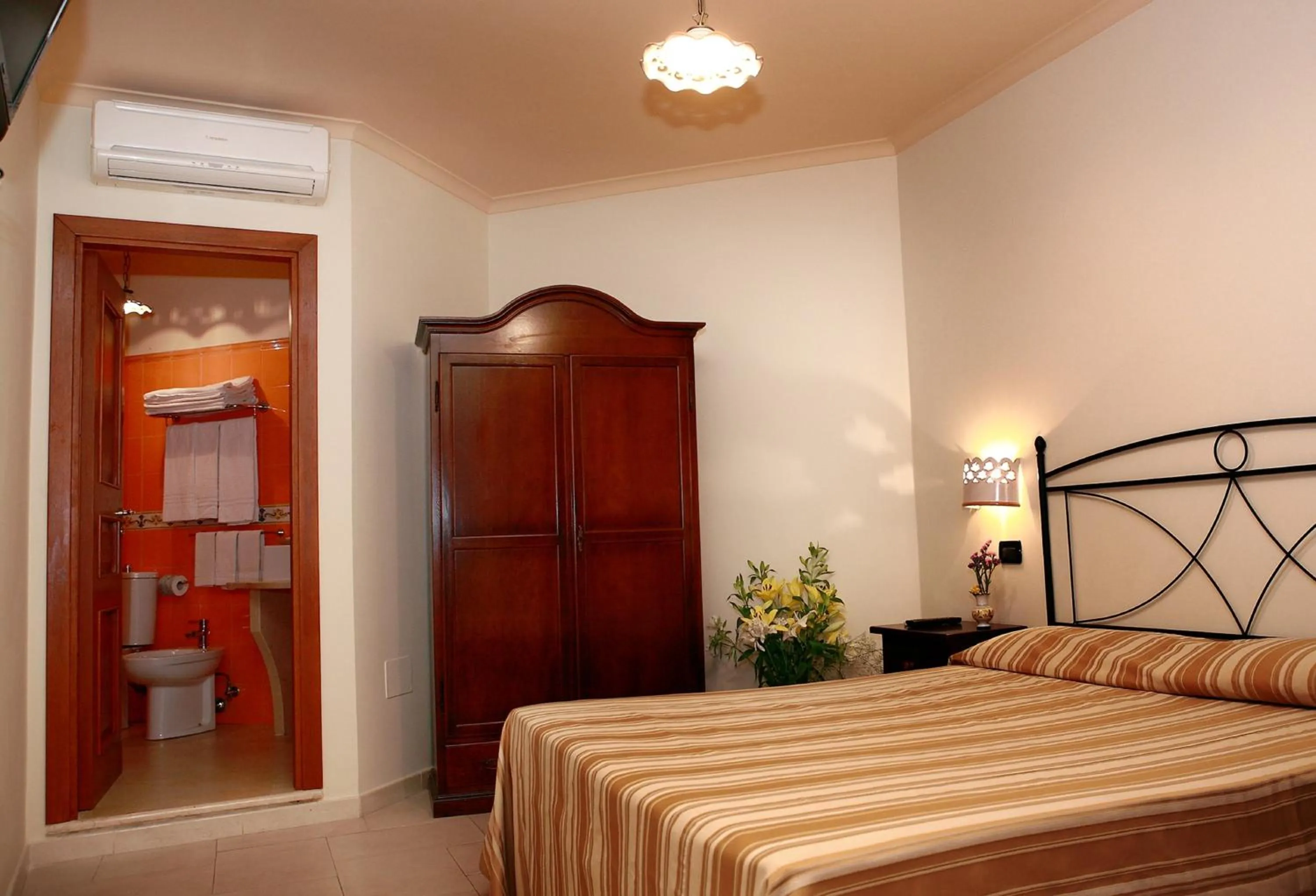 Bedroom, Bed in Villa Cristina