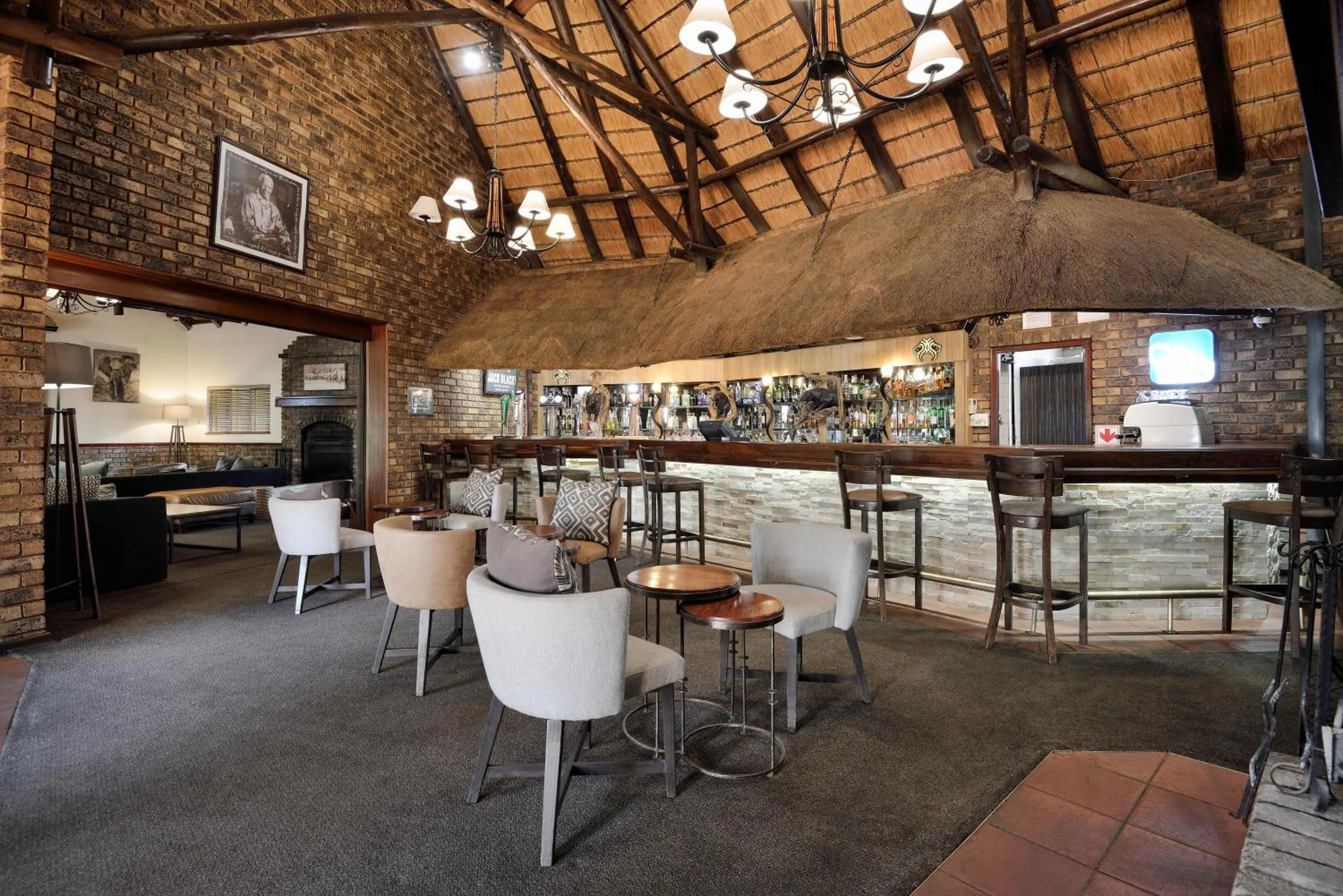 Lounge or bar in Bakubung Bush Lodge