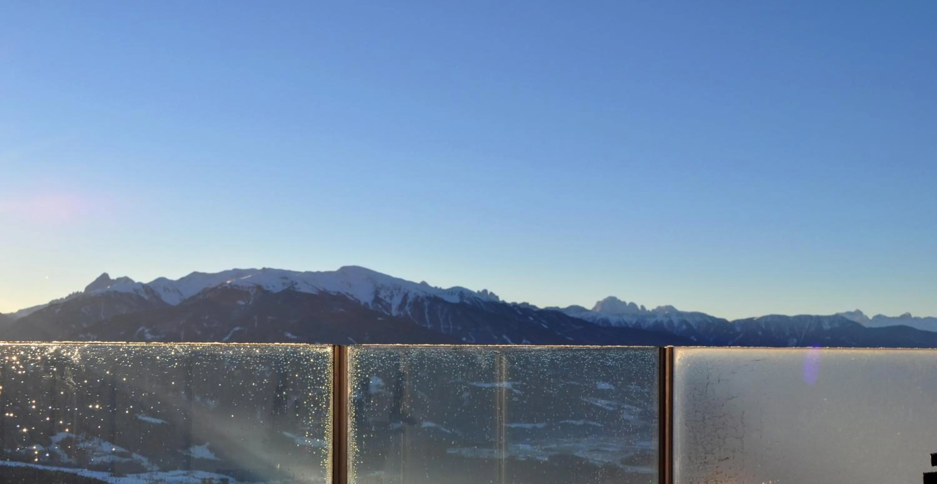 Facade/entrance in Hotel Kristall