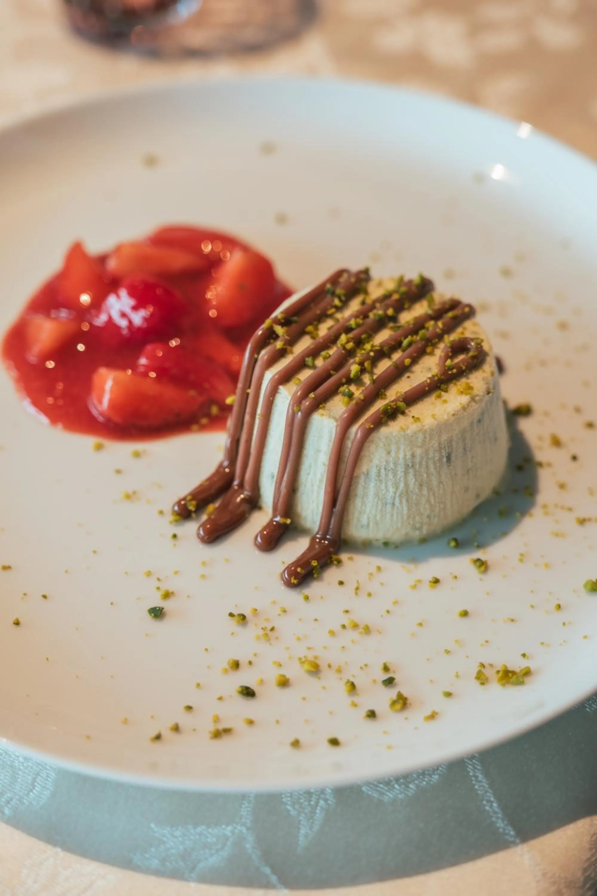 Restaurant/places to eat in Hotel Kristall