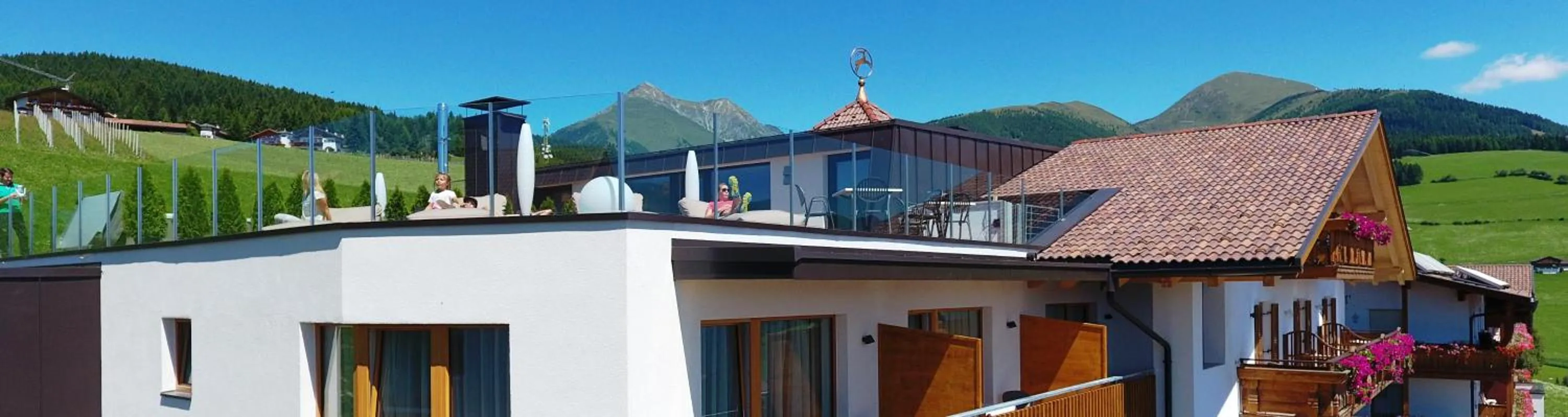 Facade/entrance in Hotel Kristall