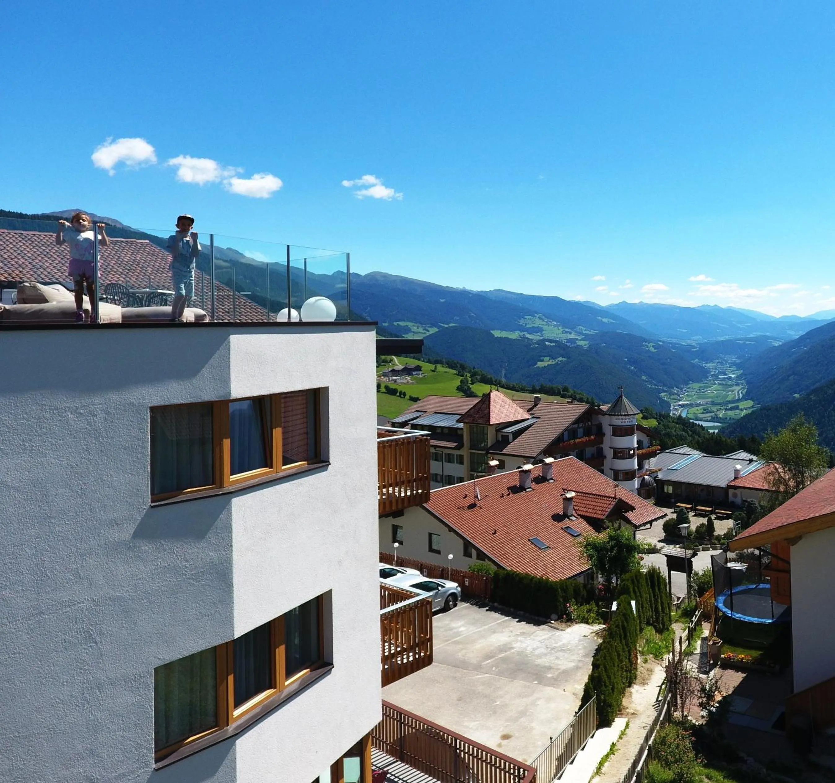Facade/entrance in Hotel Kristall