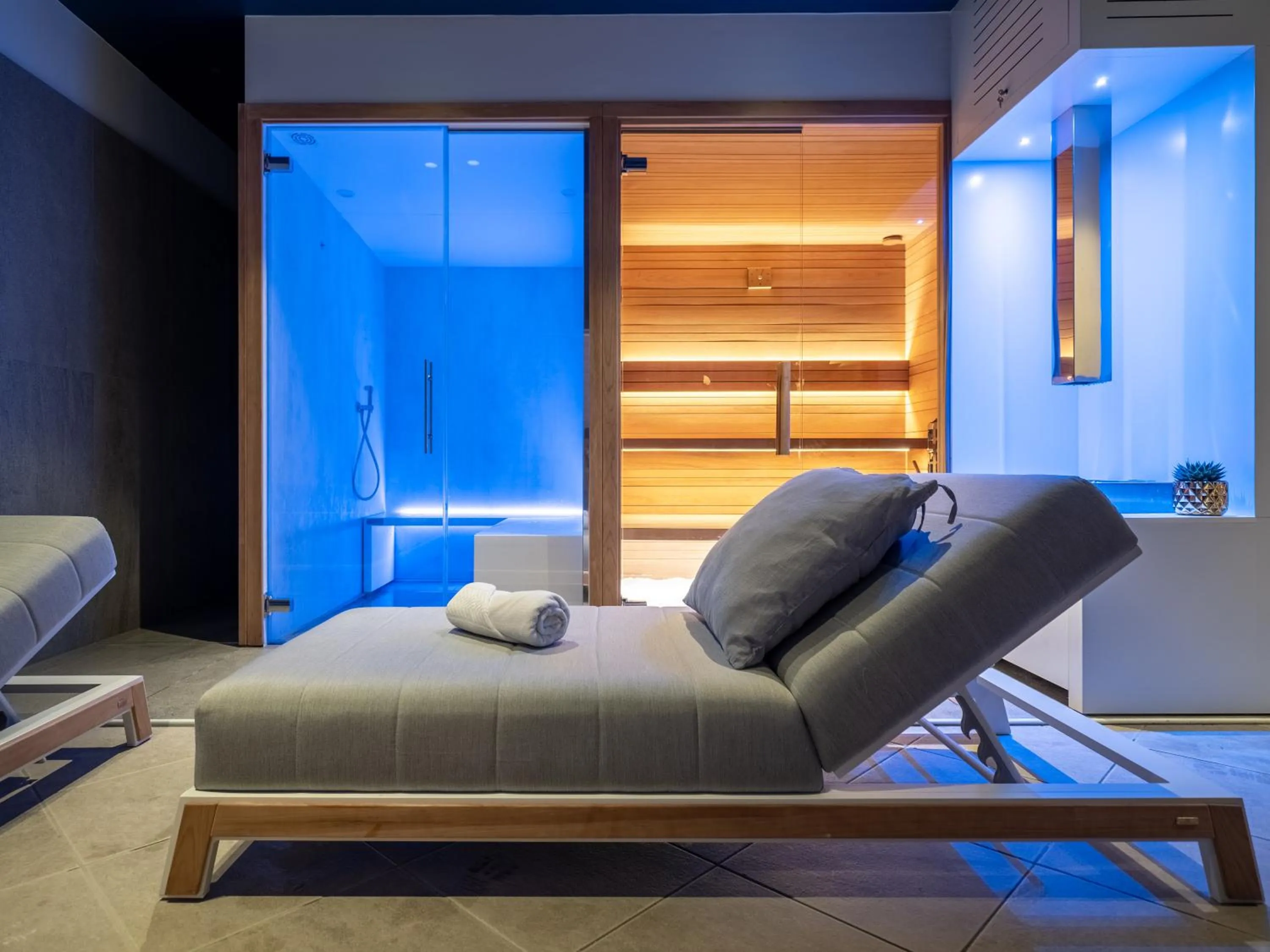 Sauna, Bed in Hotel San Rocco