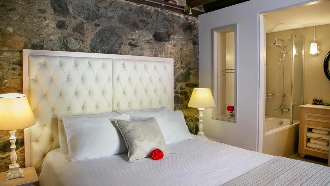 Bed in Casale Panayiotis