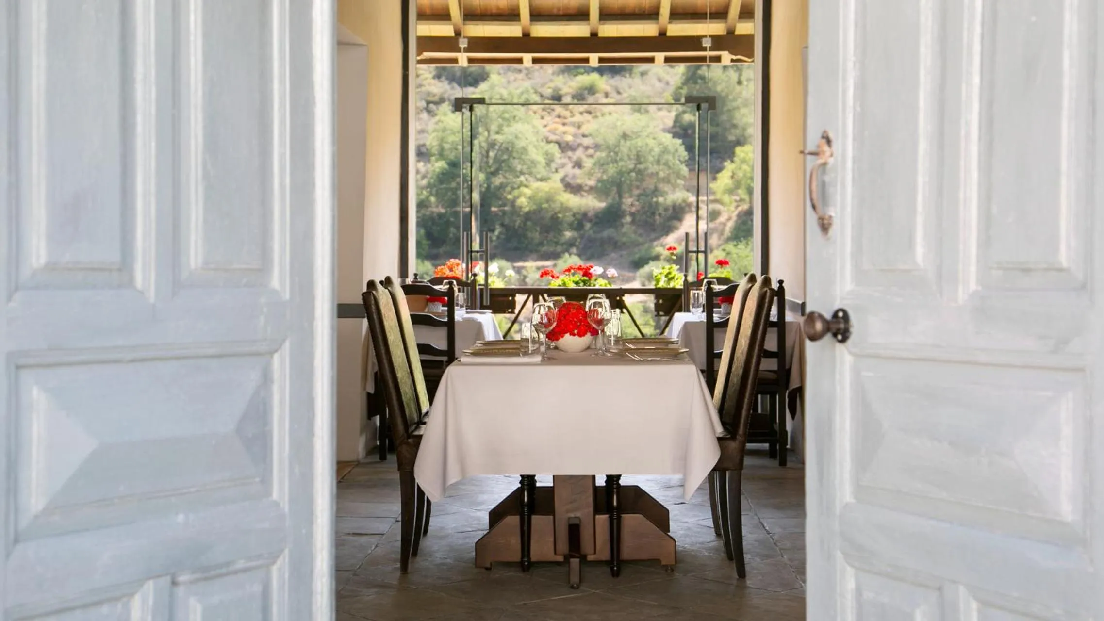 Restaurant/places to eat in Casale Panayiotis