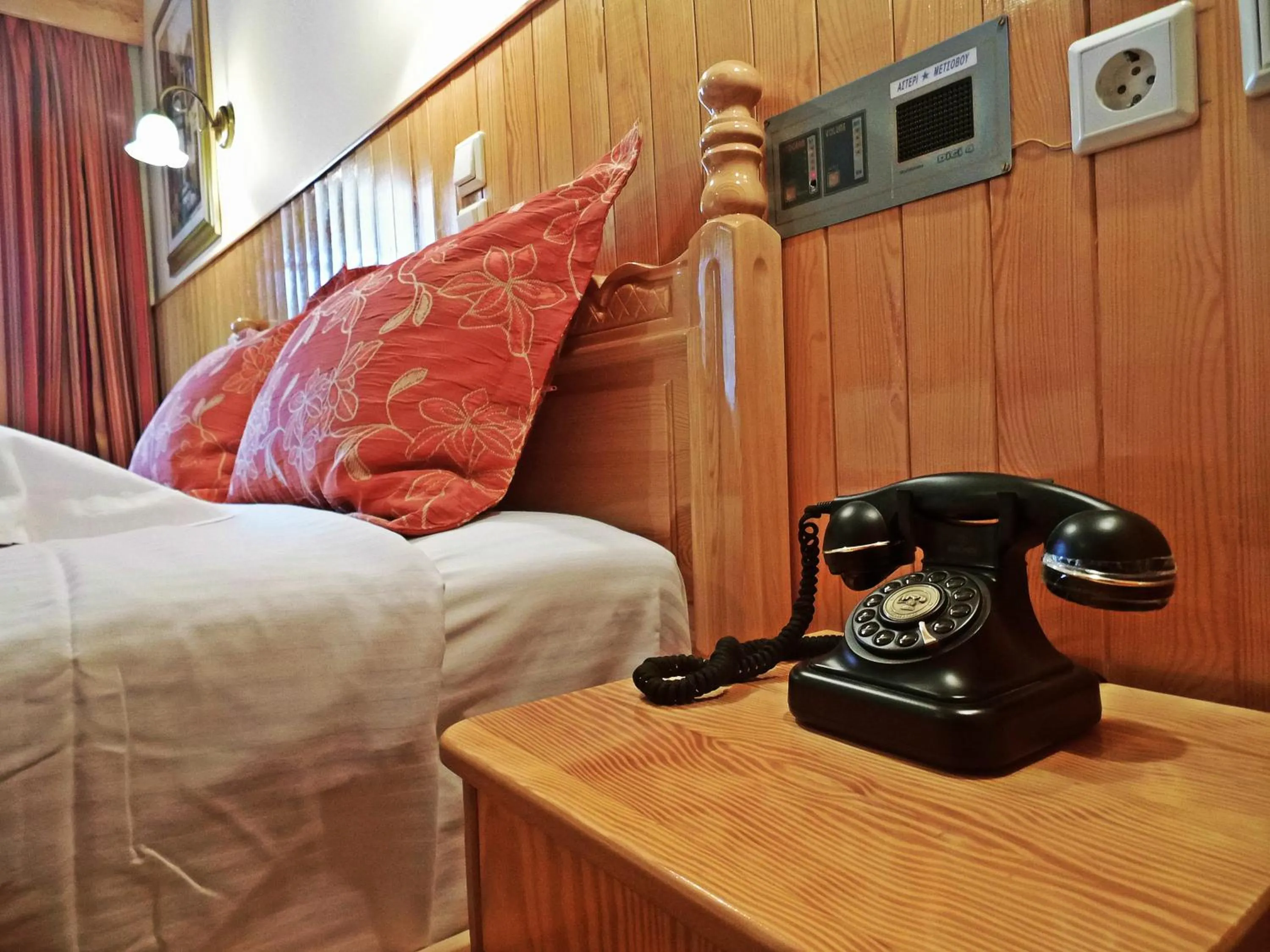 Decorative detail, Bed in Asteri Metsovou