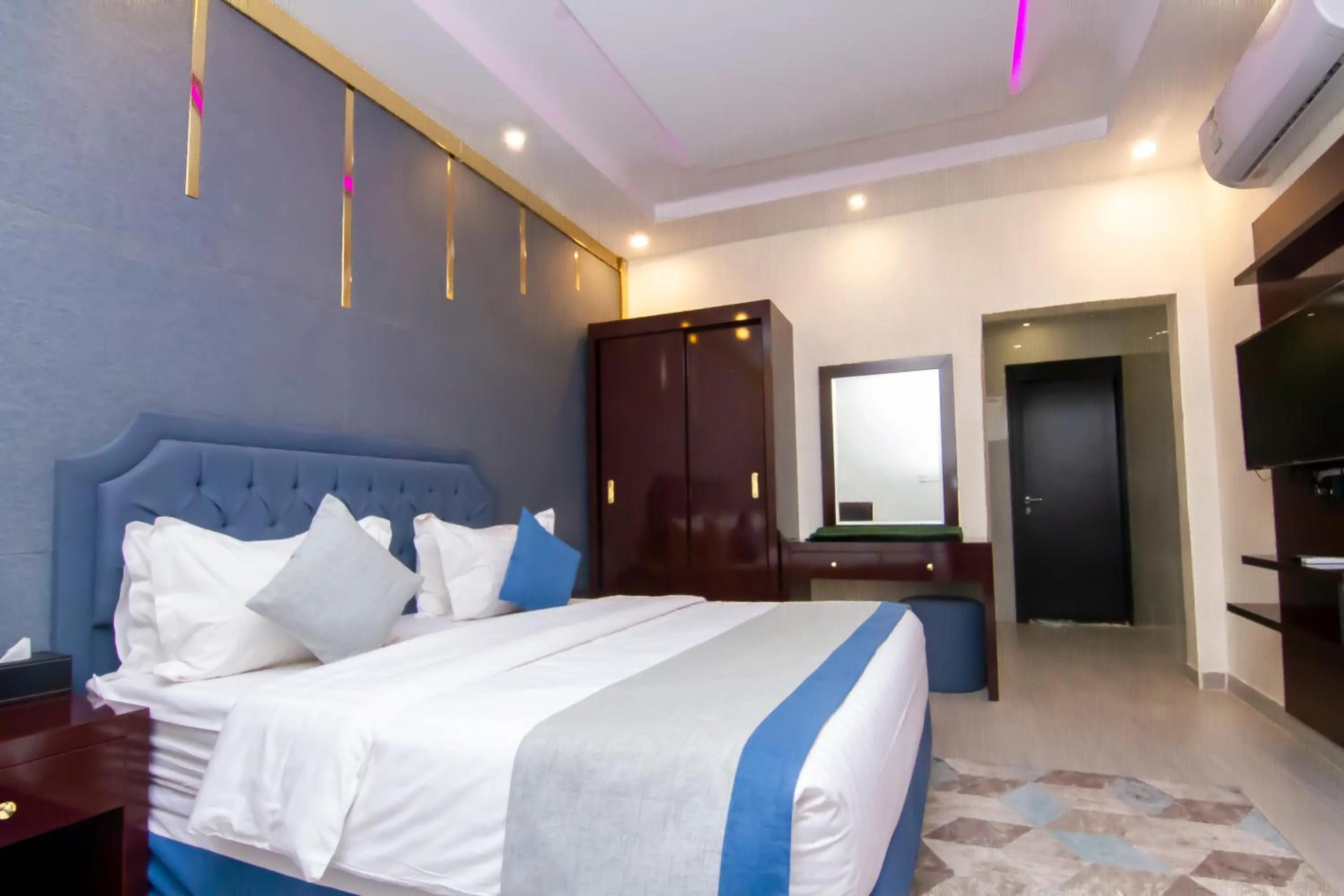 Bed in ال متعب سويتس الفلاح 1