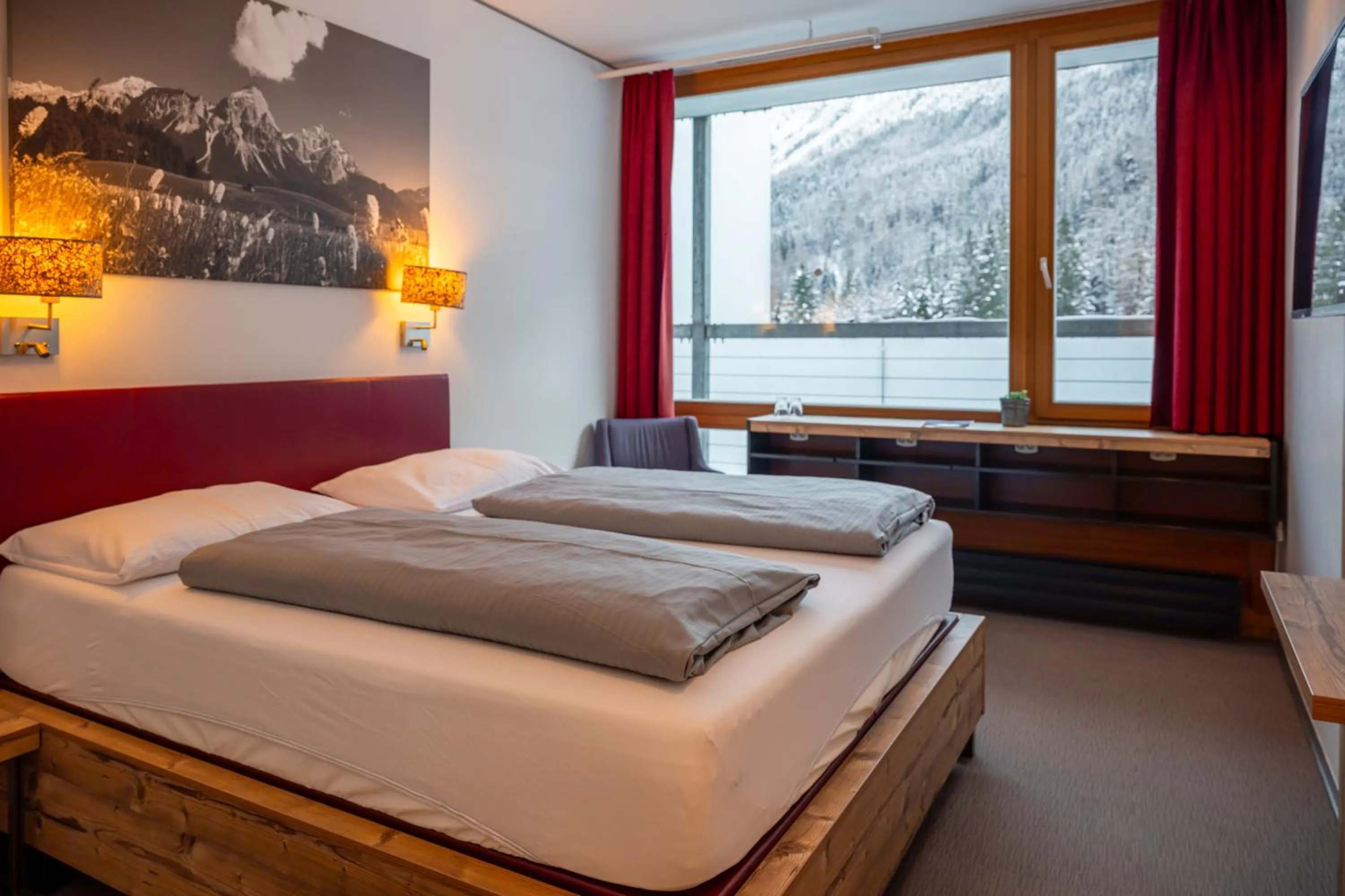 Bed in DORMERO BeHo Zugspitze