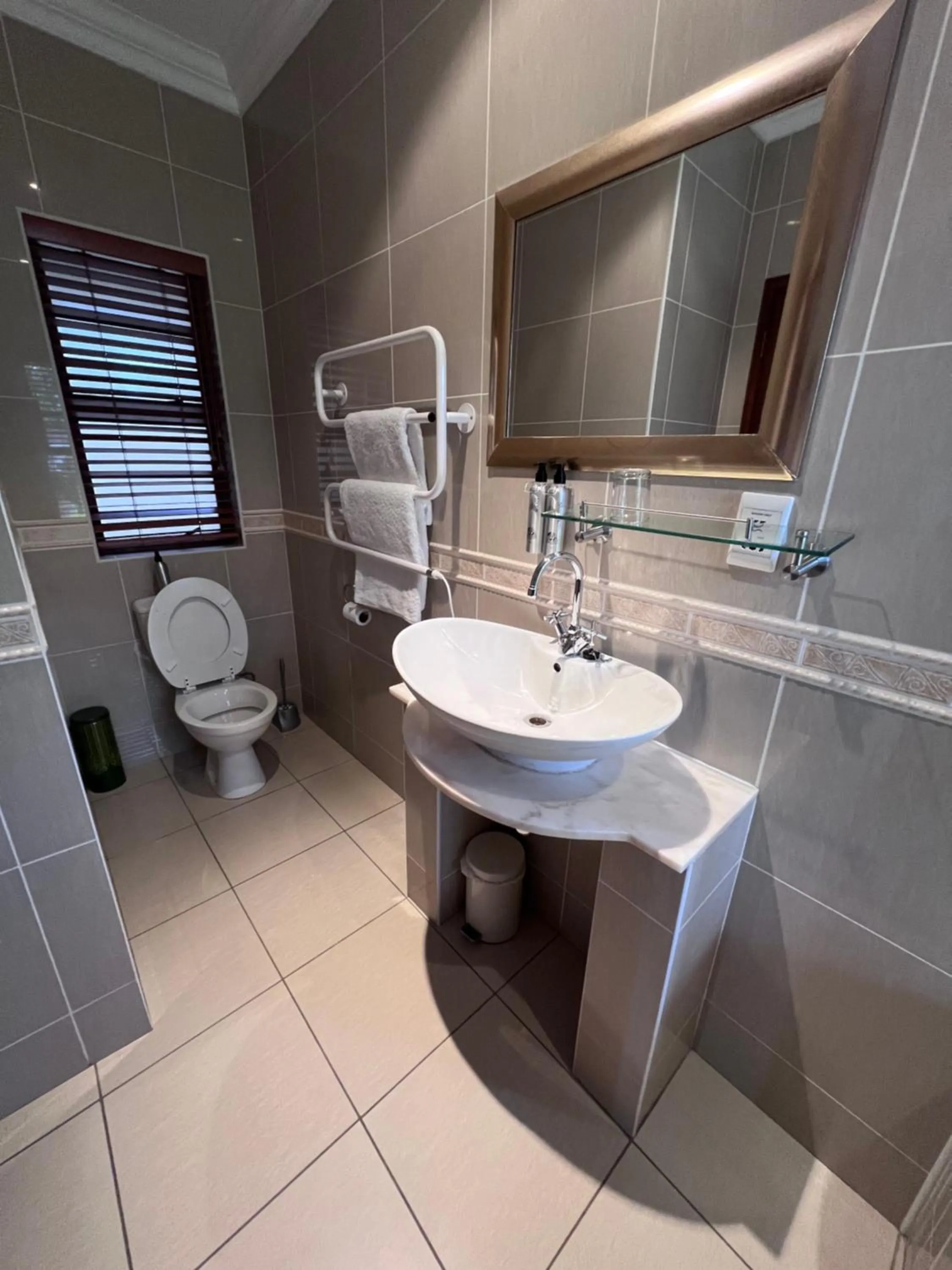 Shower in Bohemian Guesthouse - Pretoria