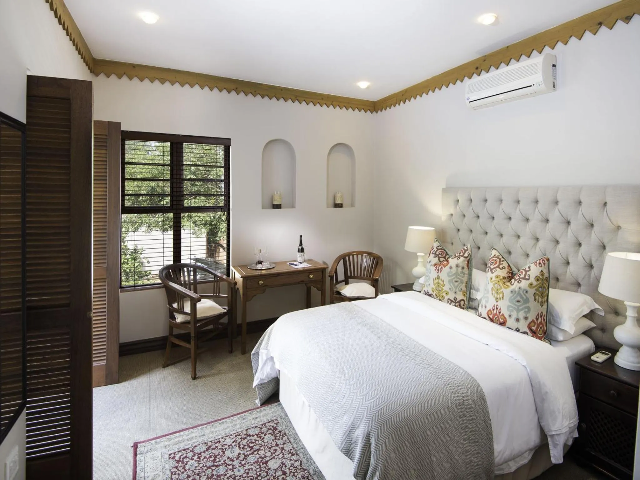 Photo of the whole room, Bed in Bohemian Guesthouse - Pretoria