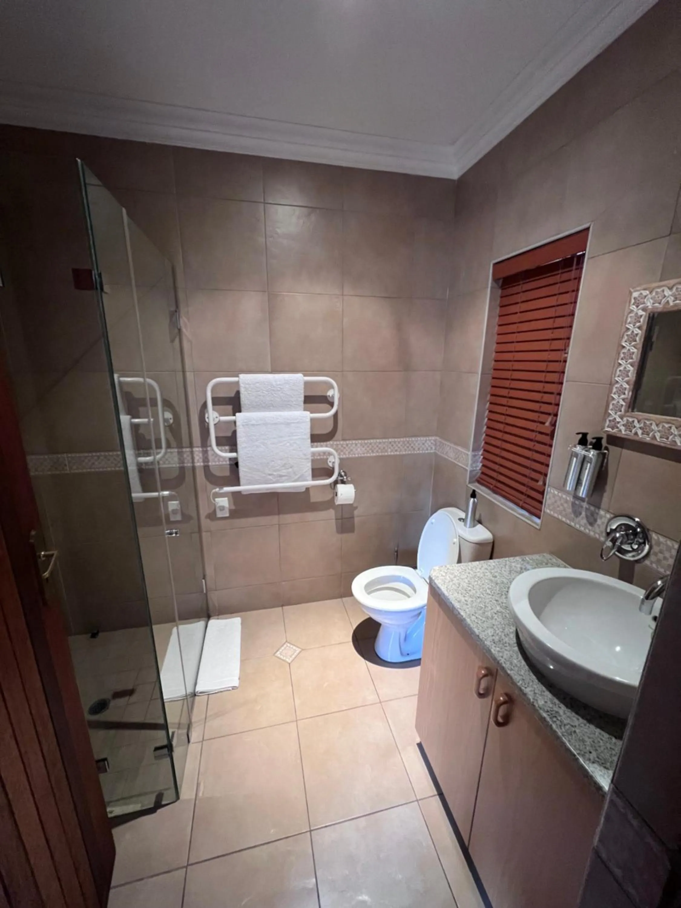 Shower in Bohemian Guesthouse - Pretoria