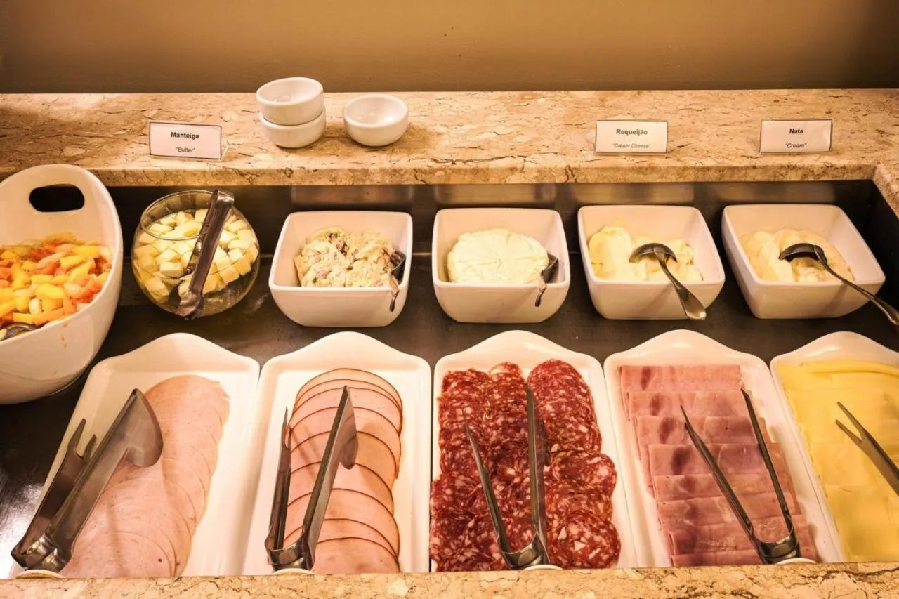 Breakfast in Caitá Hotéis