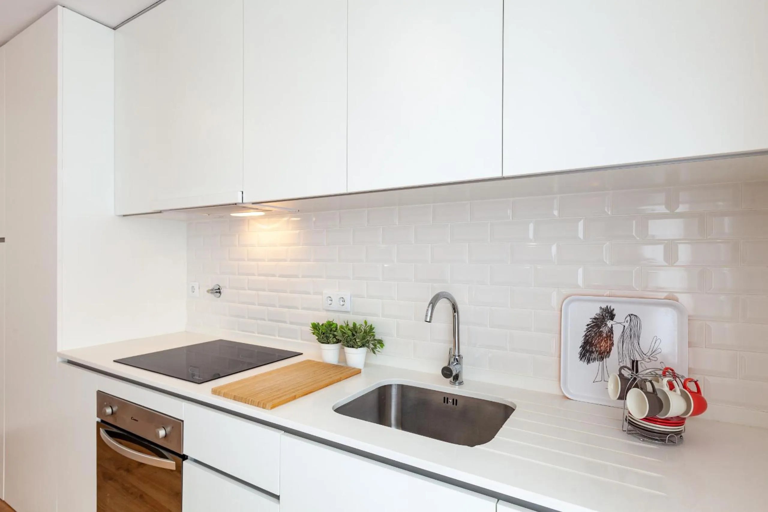 Kitchen or kitchenette in Oporto Palace Apartments