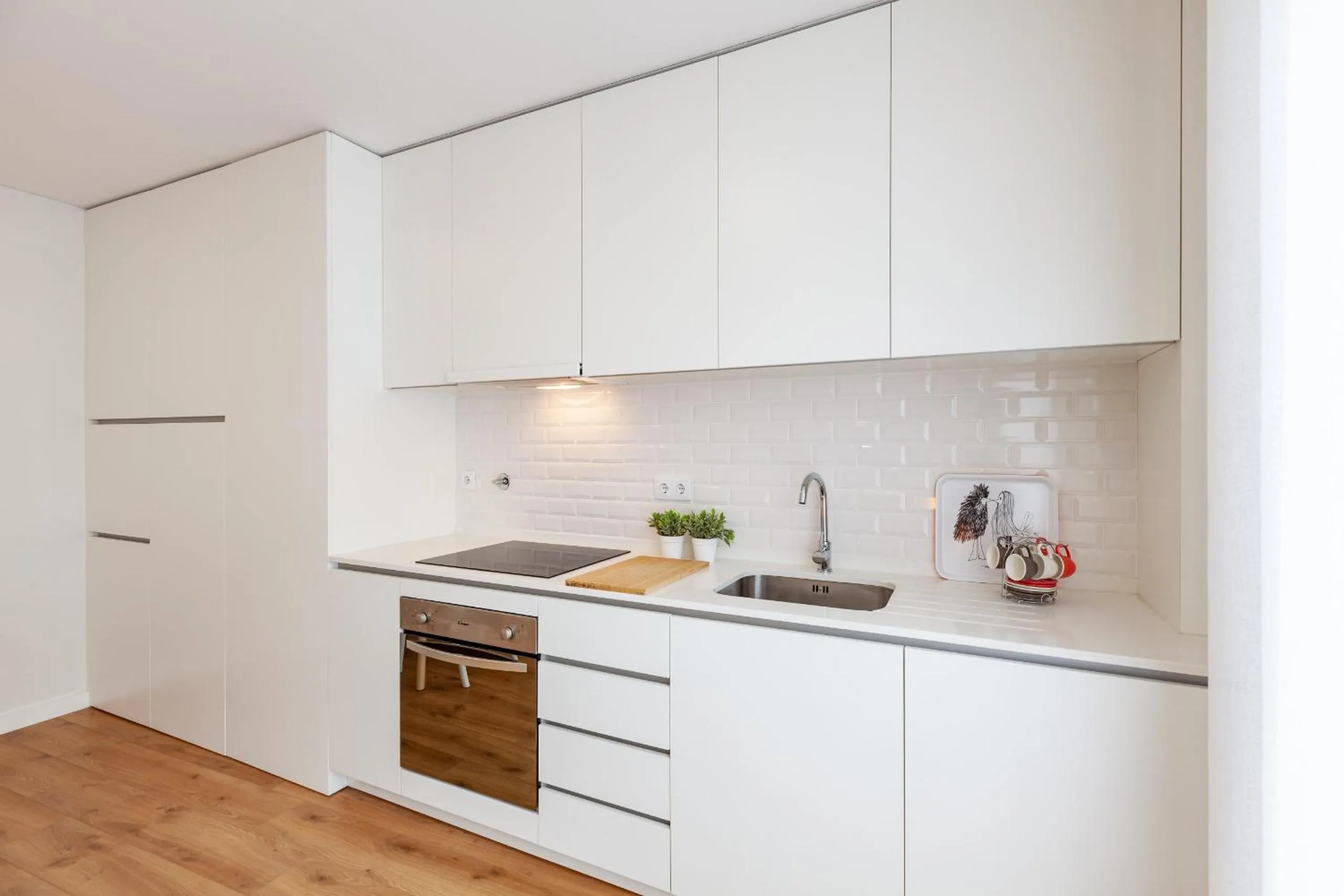 Kitchen or kitchenette in Oporto Palace Apartments