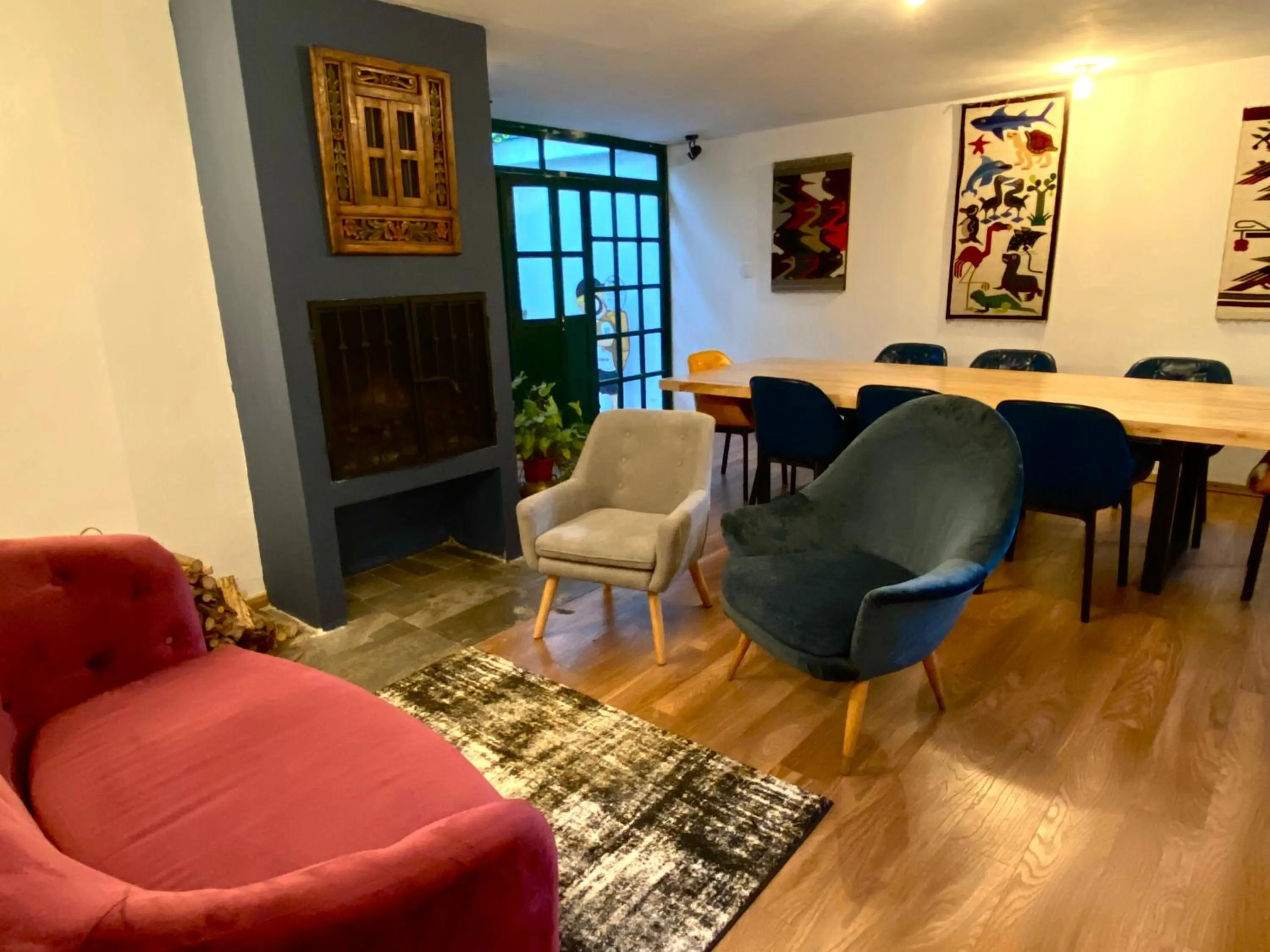 Property building in Hostal Alcala