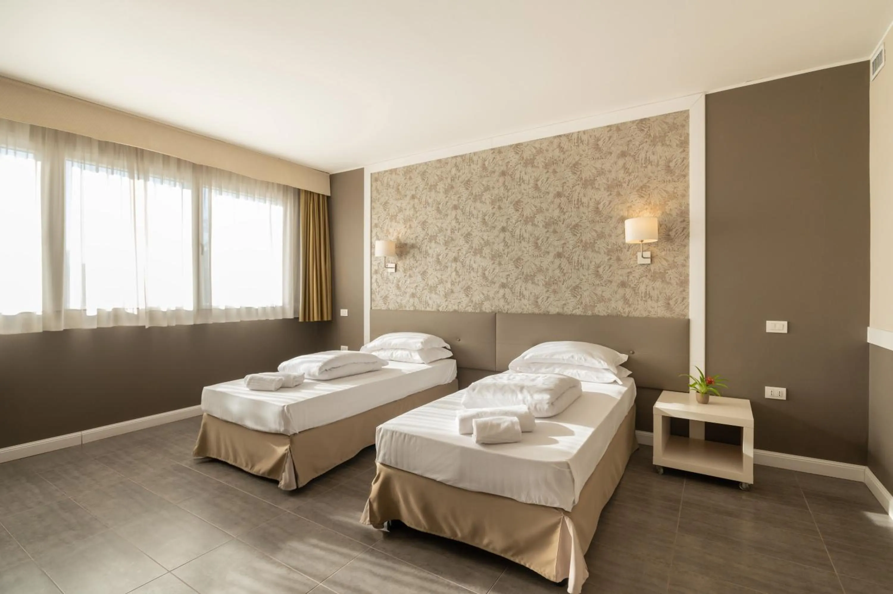 Bedroom, Bed in Blue Dream Hotel