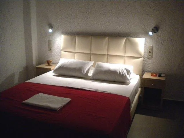Katerina Studios & Apartments