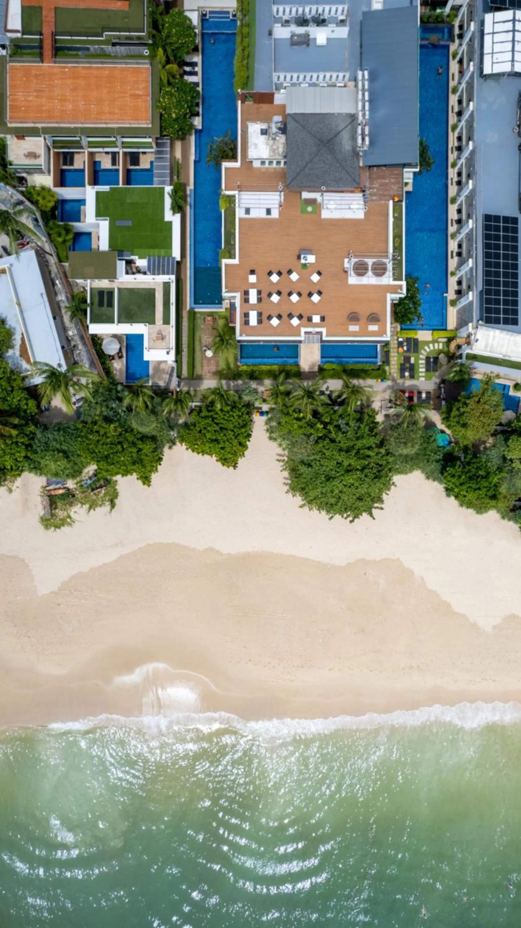 Property building in La Flora Resort Patong