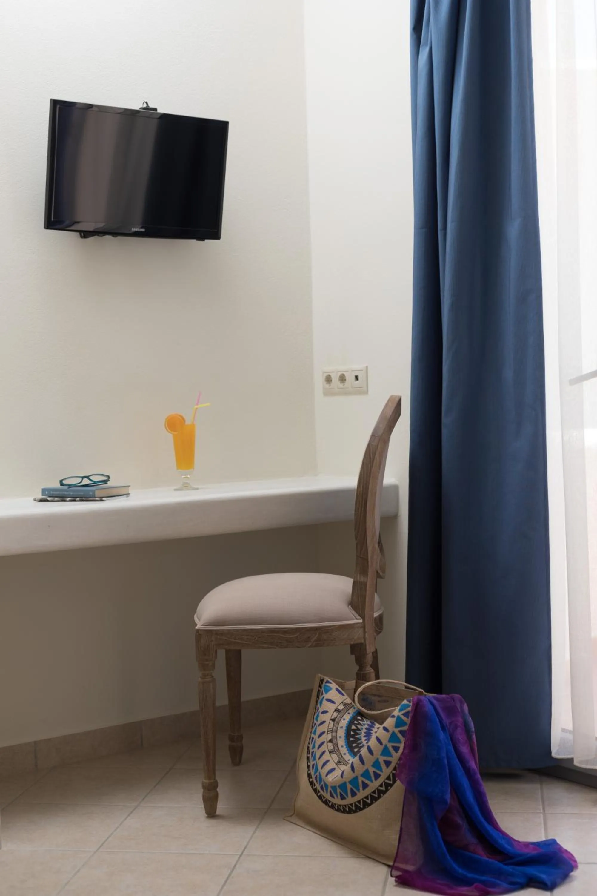 TV and multimedia in Iliada Villas