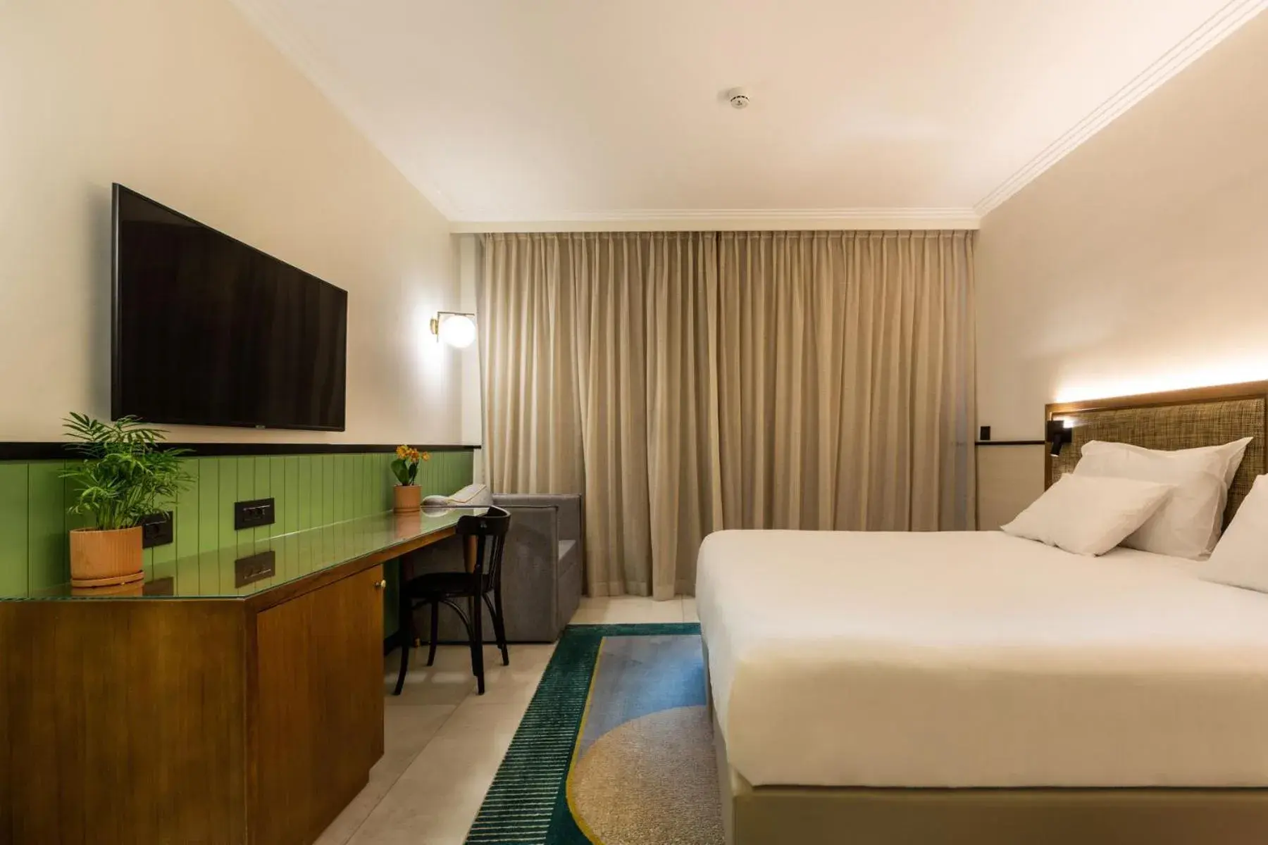 Photo of the whole room, Bed in Ramat Rachel Resort Photo of the whole room, Bed in Ramat Rachel Resort