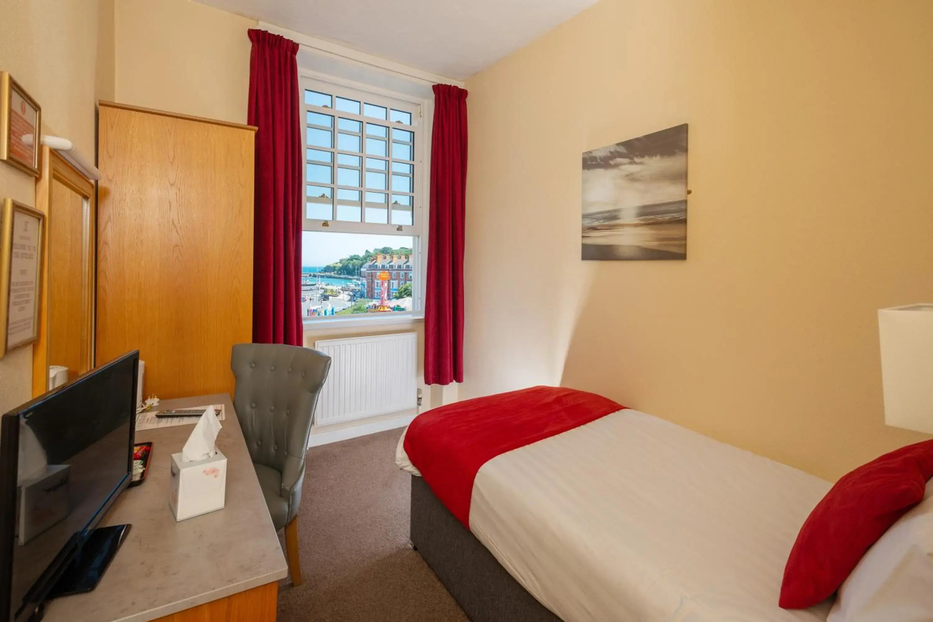 Single Room with Sea View in Hotel Rex Single Room with Sea View in Hotel Rex