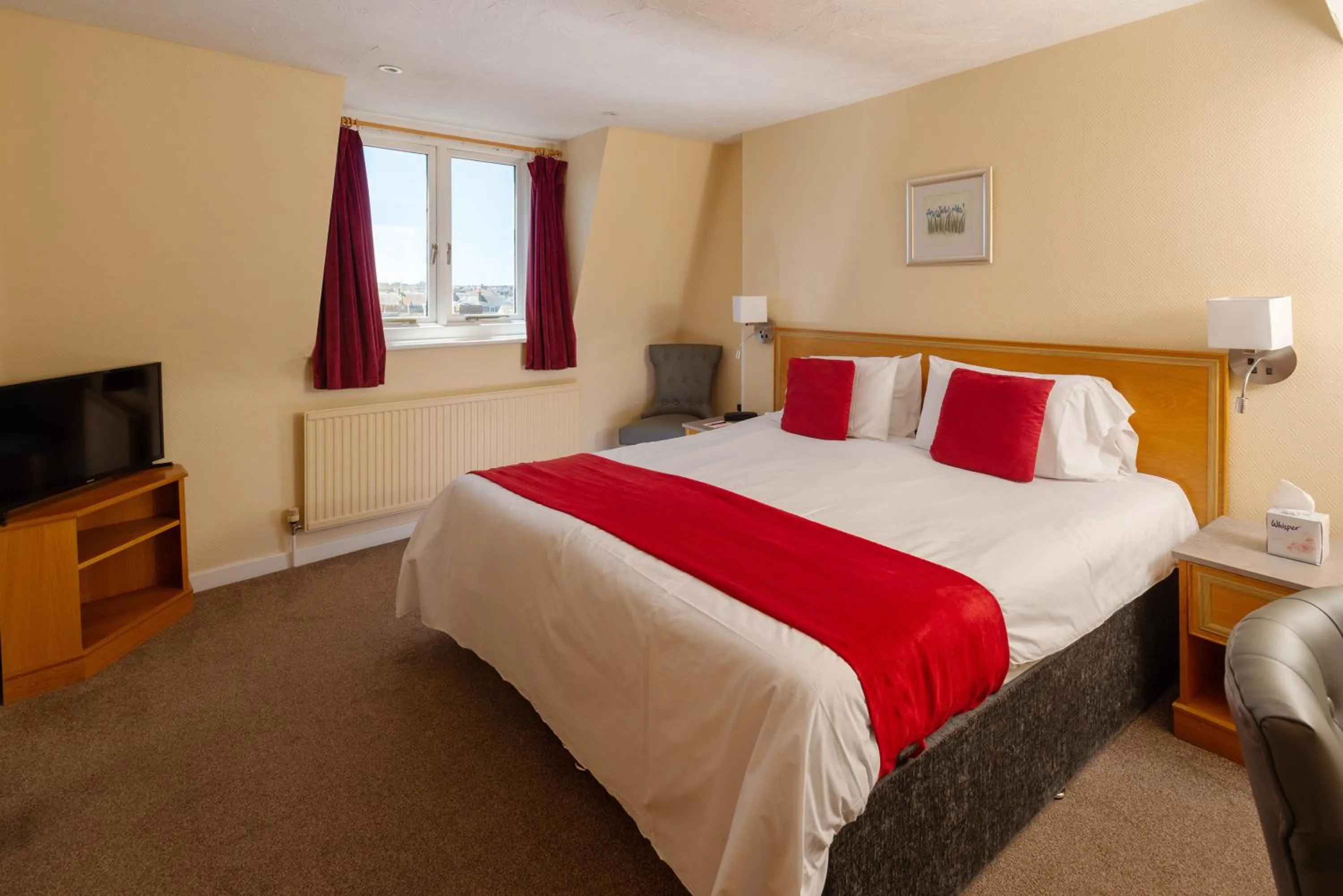 Bedroom, Bed in Hotel Rex