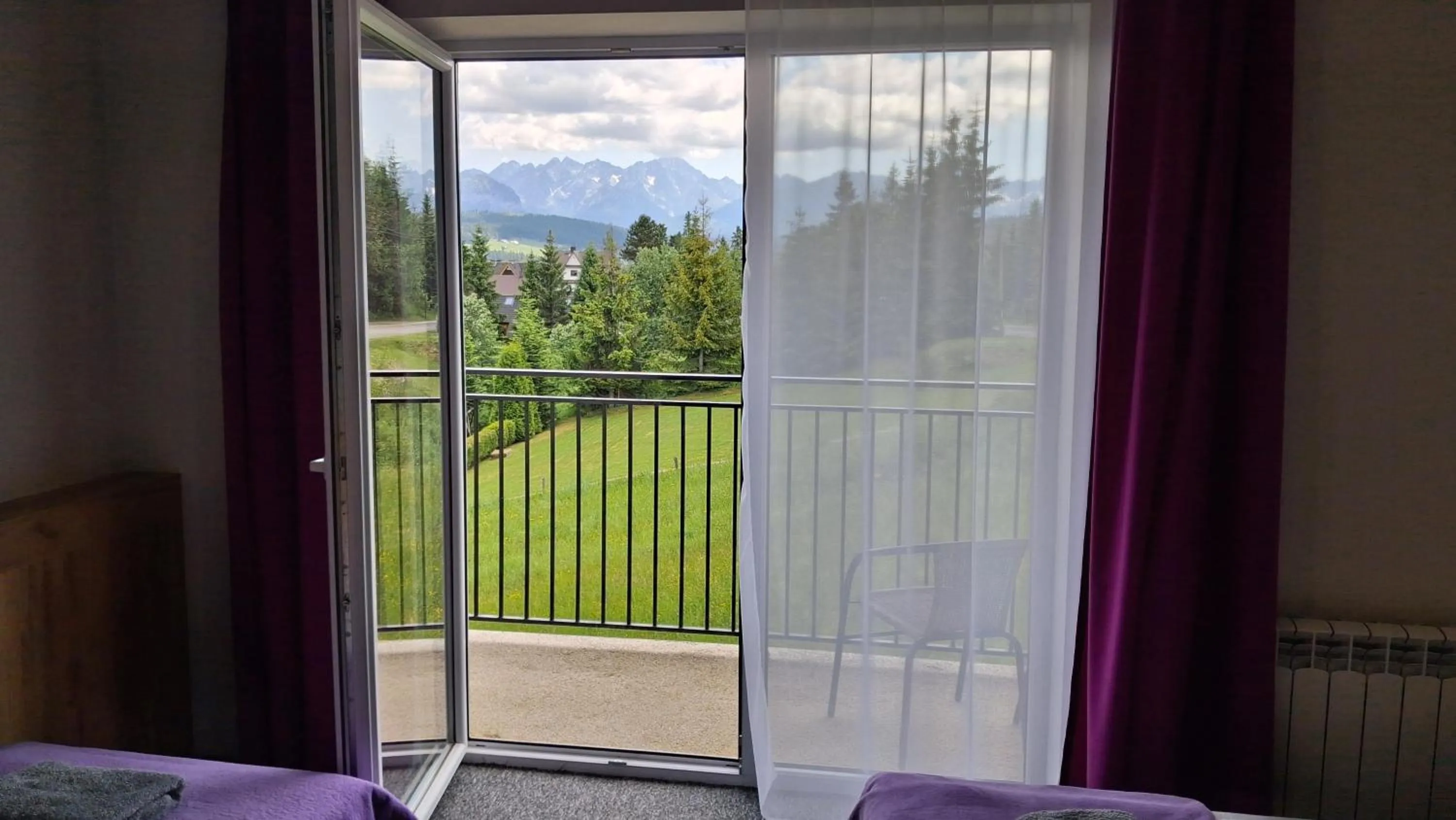 Spring, Bed in Willa na Olczańskim Wierchu