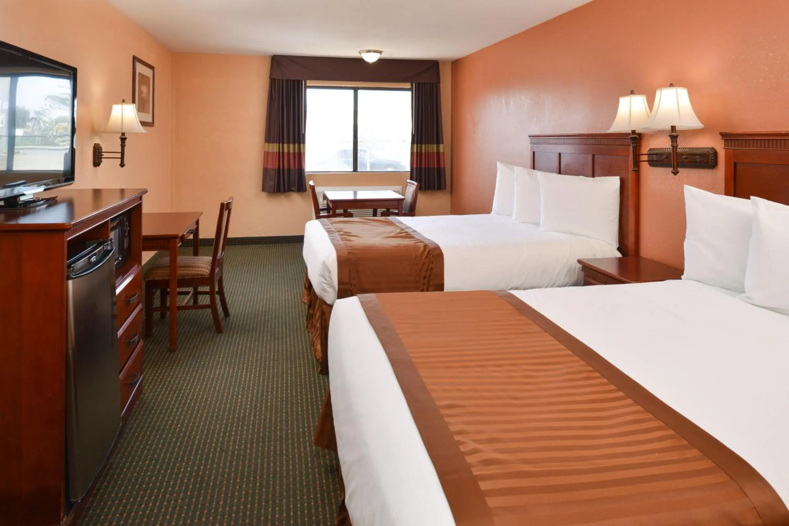 Bed in Americas Best Value Inn & Suites-East Bakersfield Bed in Americas Best Value Inn & Suites-East Bakersfield