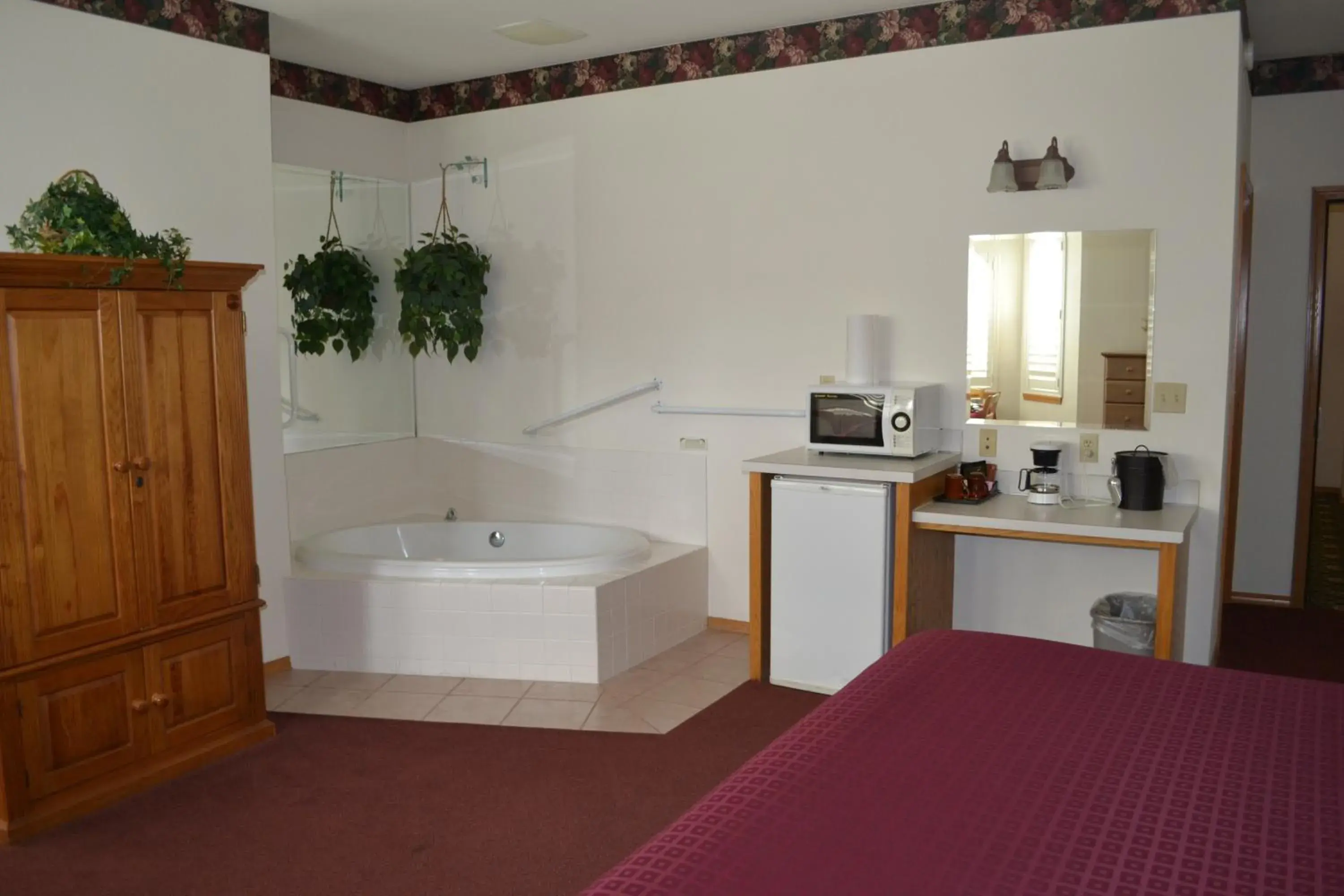 Photo of the whole room, Bed in Anaco Bay Inn Photo of the whole room, Bed in Anaco Bay Inn