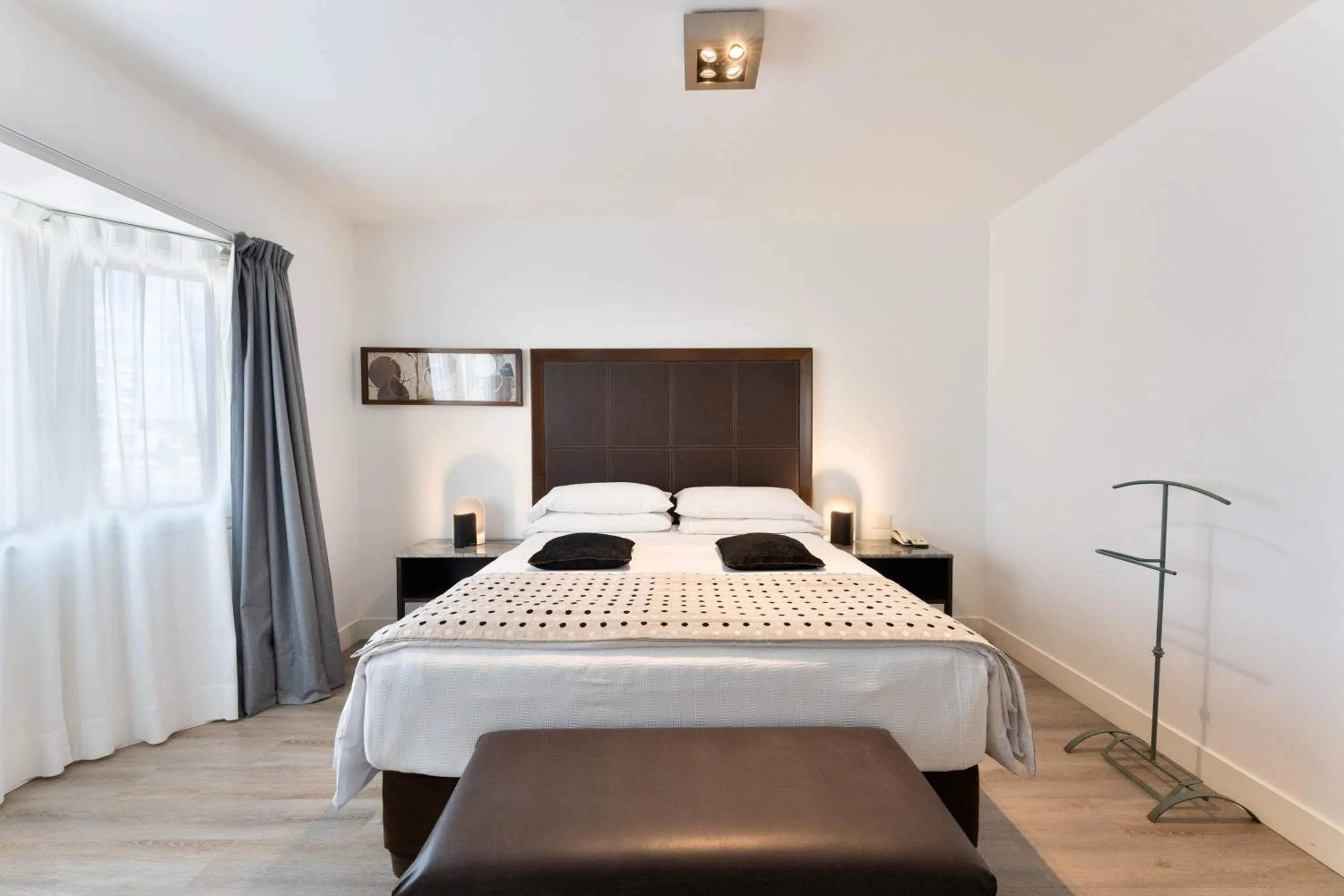 Standard Double or Twin Room in Hotel Tolosa