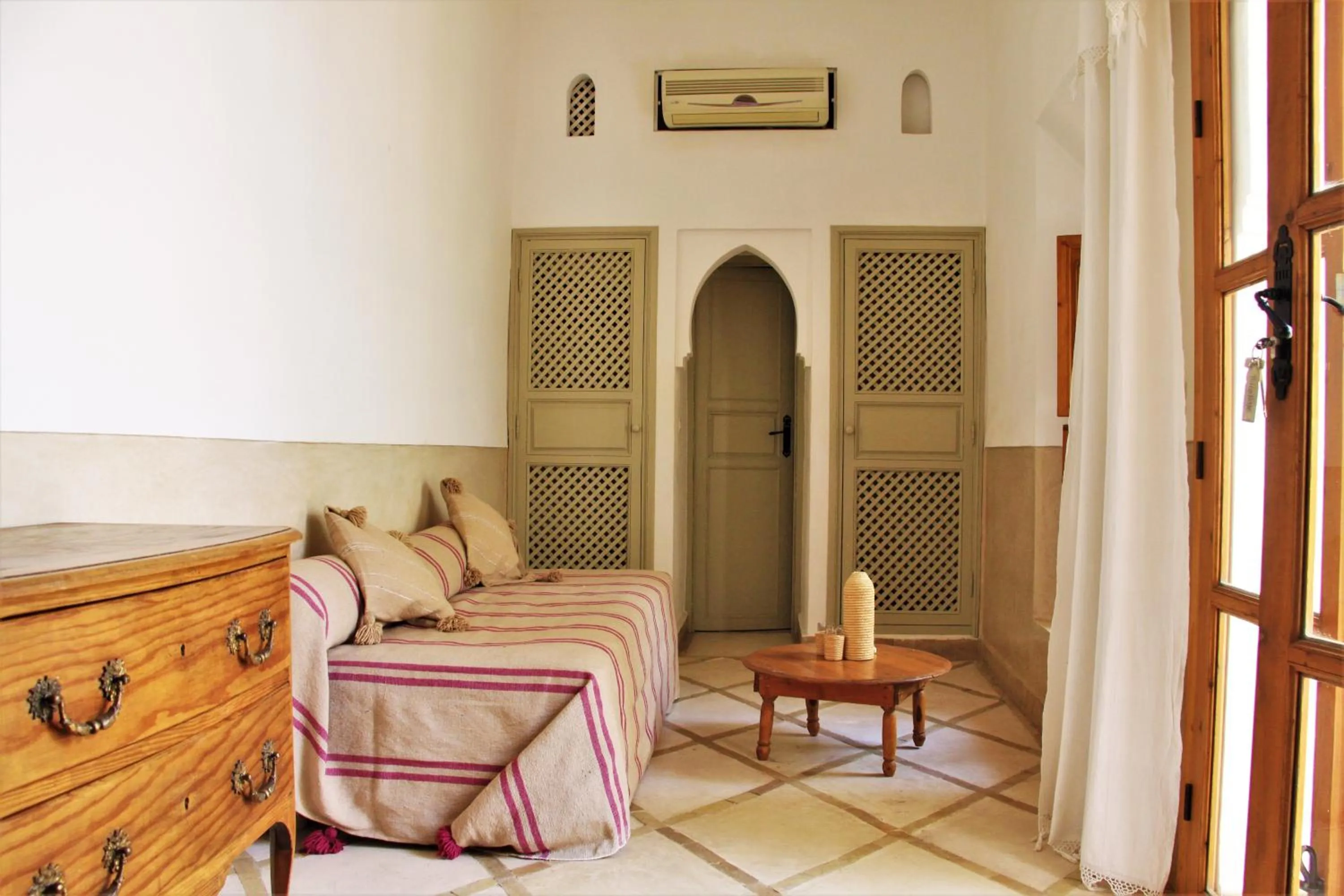 Bedroom, Bed in Riad Miski