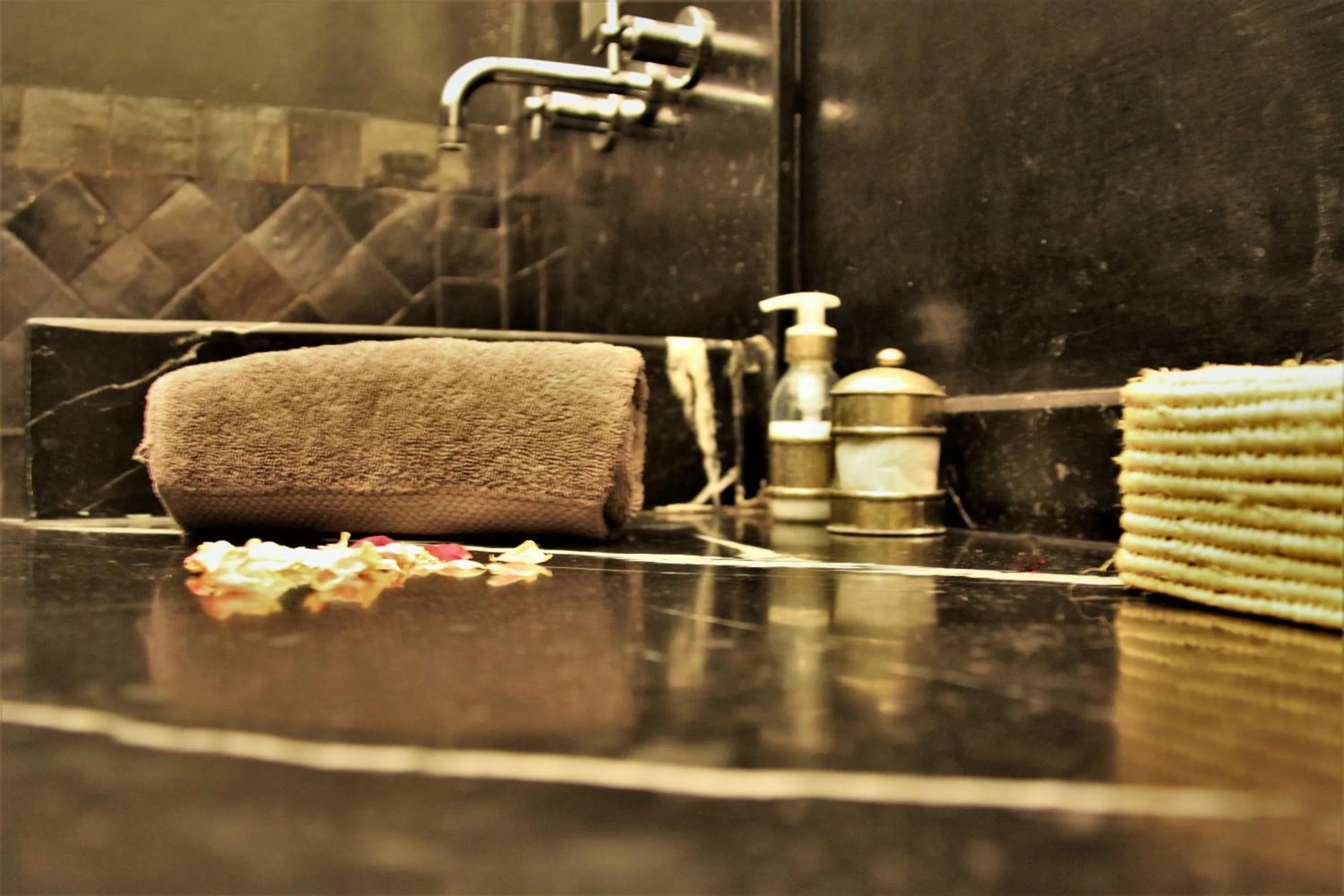 Bathroom in Riad Miski