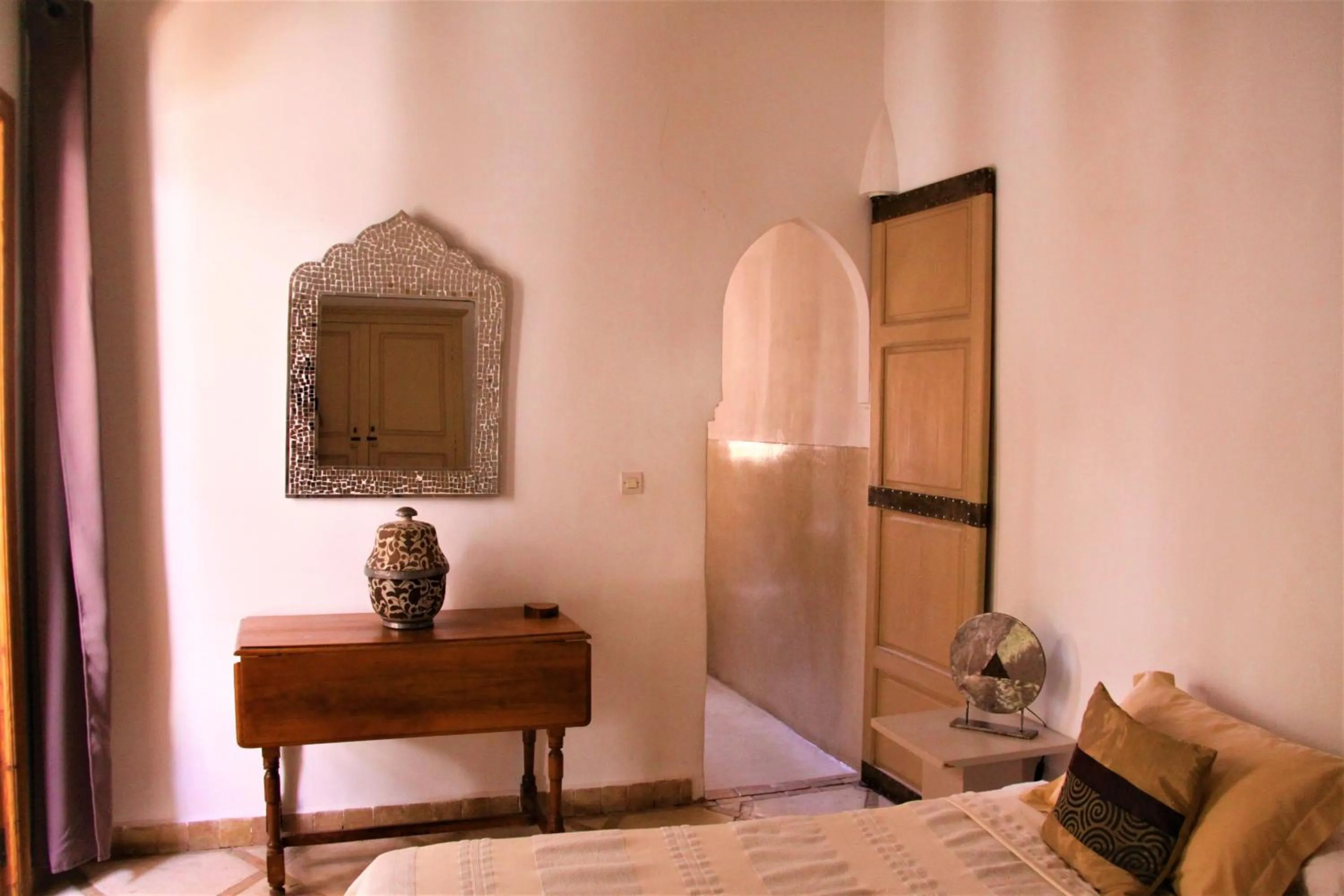 Bedroom in Riad Miski