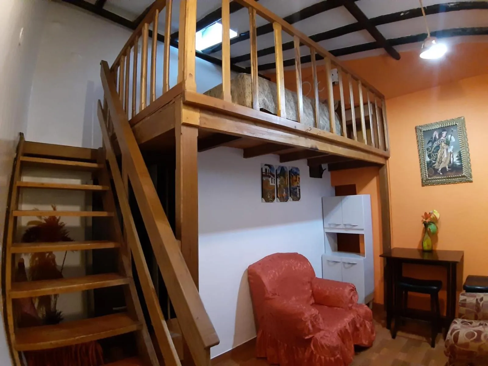 Seating area in Hatun Quilla