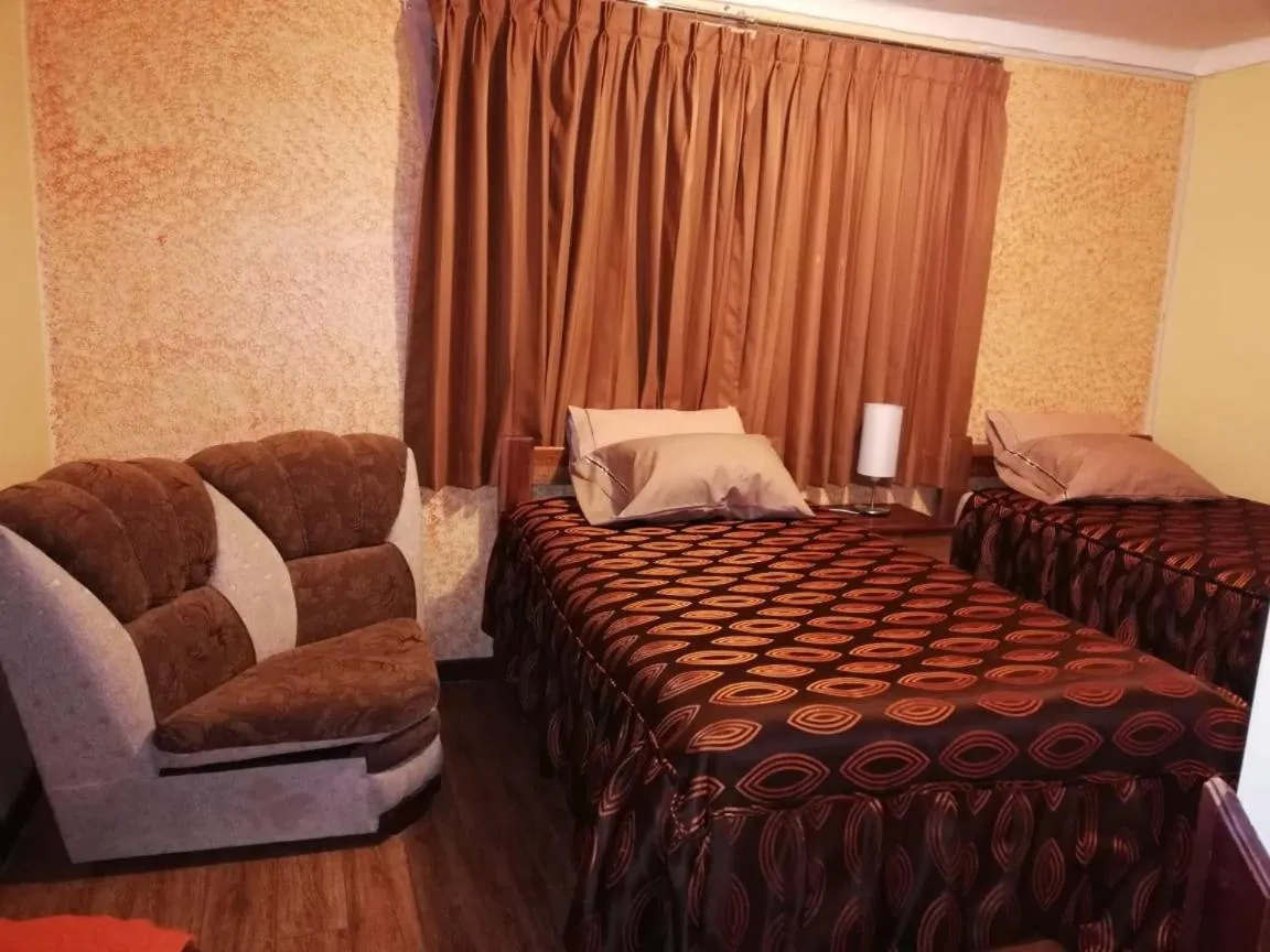 Bedroom, Bed in Hatun Quilla