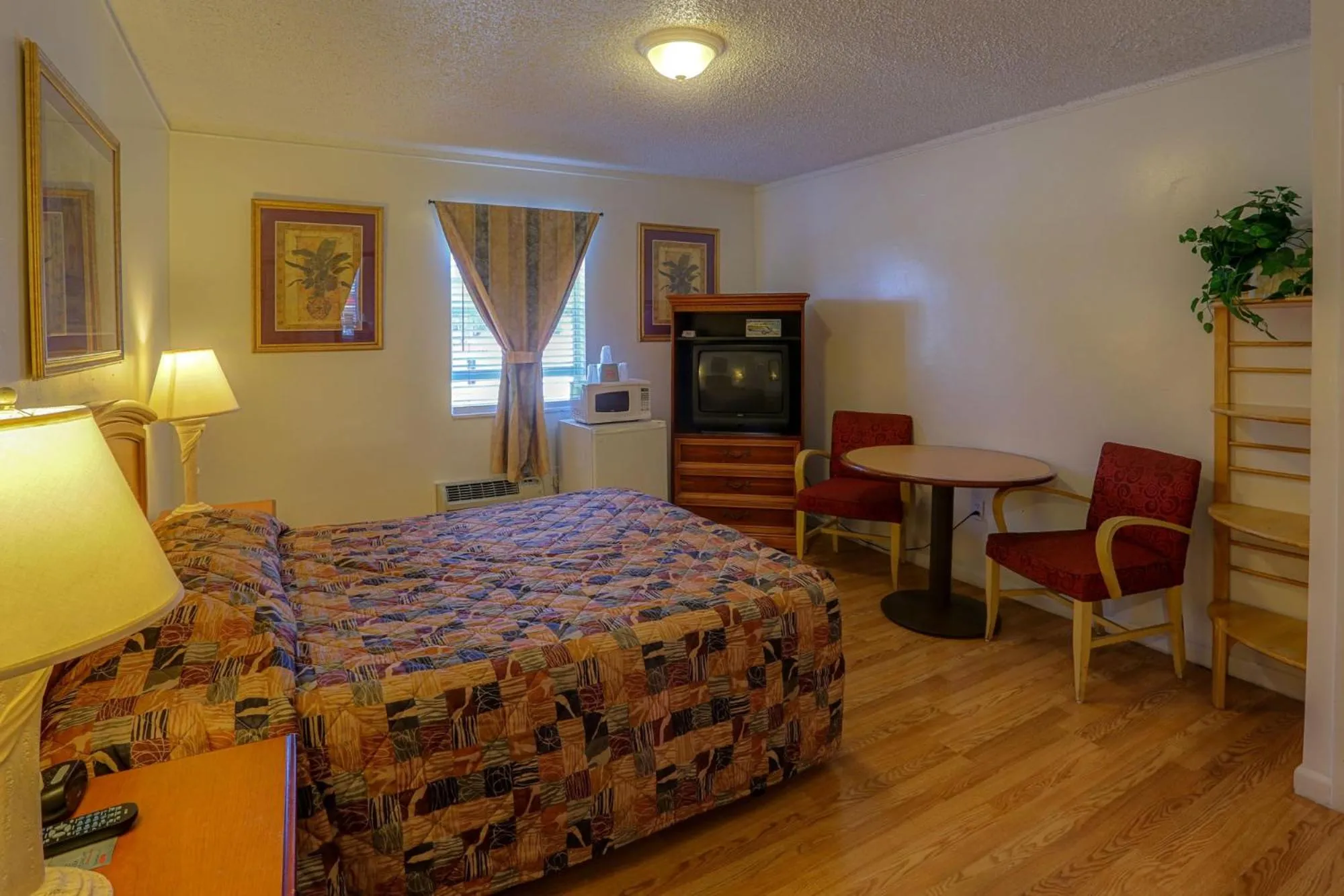 Bed in Richard's Hotel