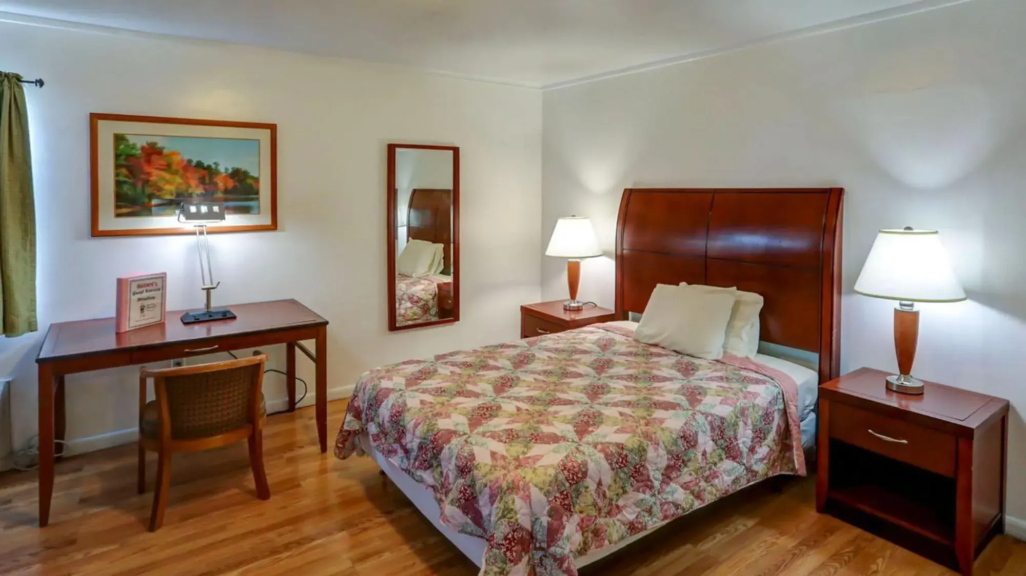 Bed in Richard's Hotel Bed in Richard's Hotel