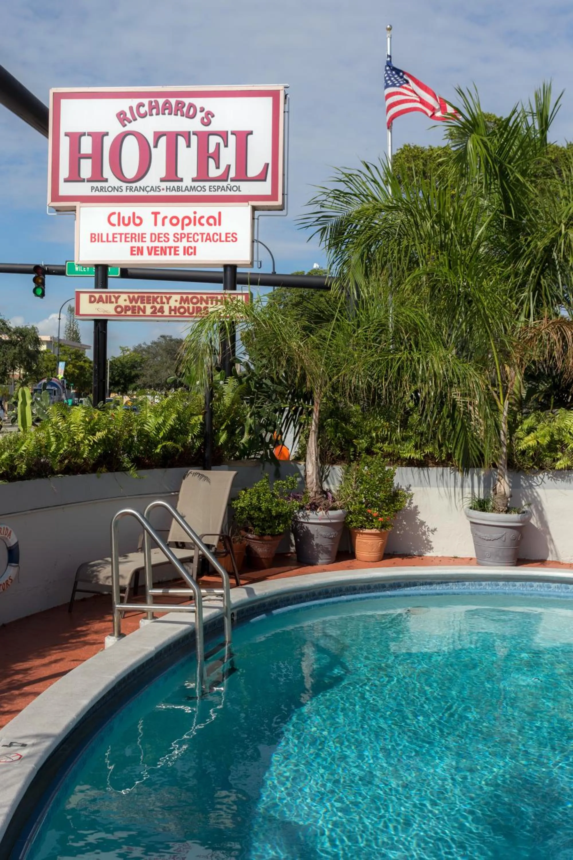 Property logo or sign in Richard's Hotel