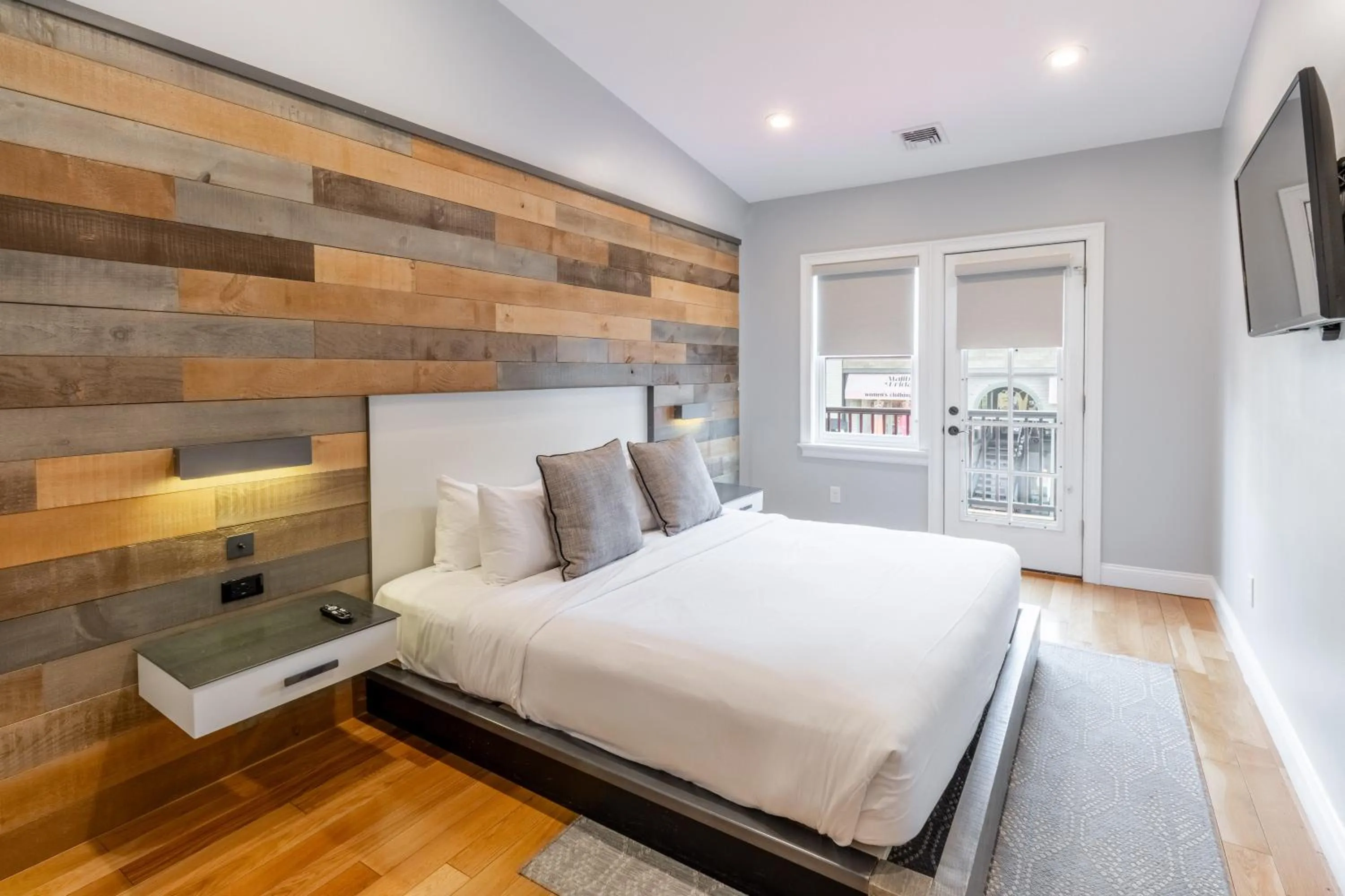 Bed in The Newport Lofts - Brick Market Place