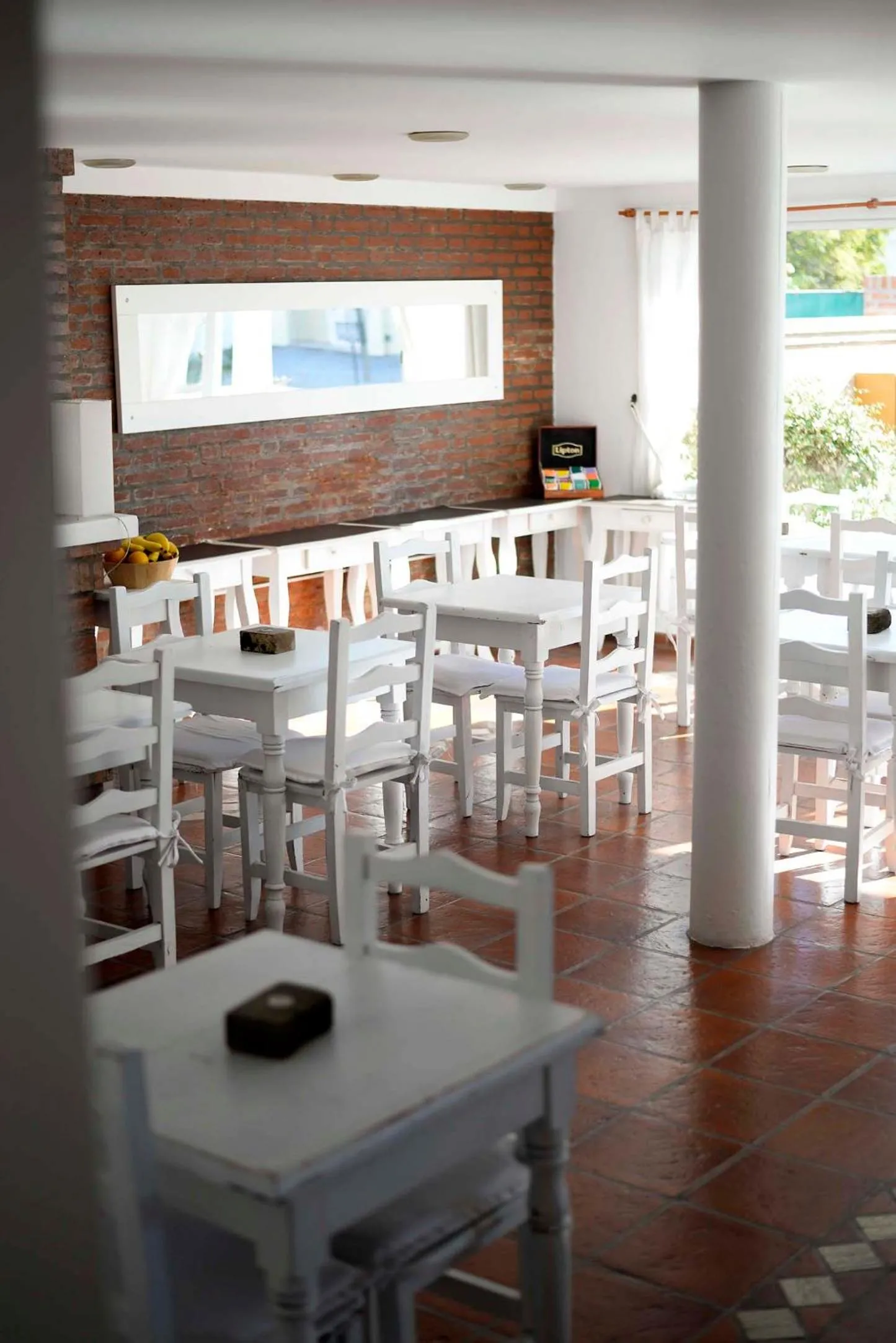 Los Tulipanes Apart de Mar