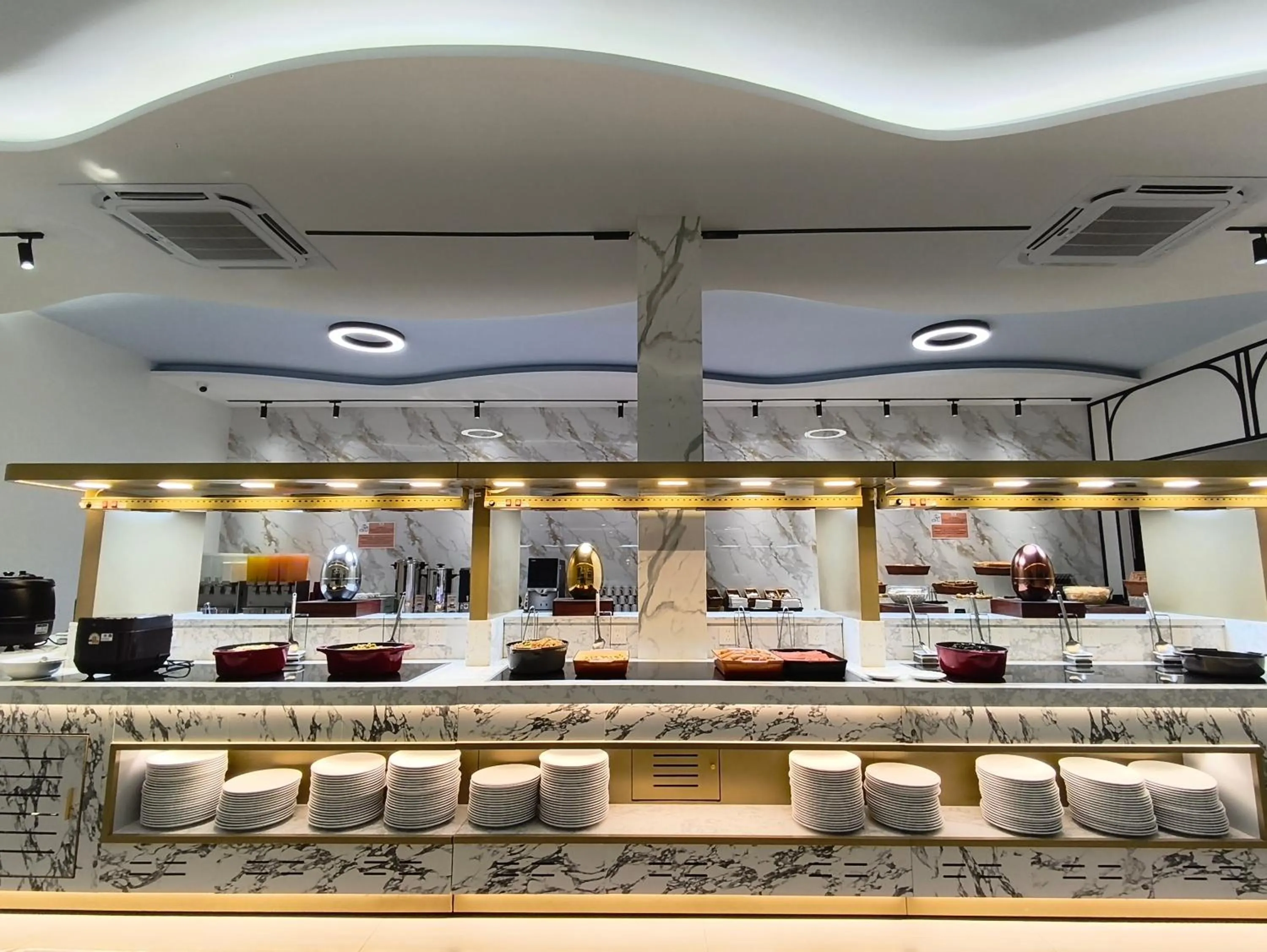 Breakfast in Nai Yang Beach Resort and Spa