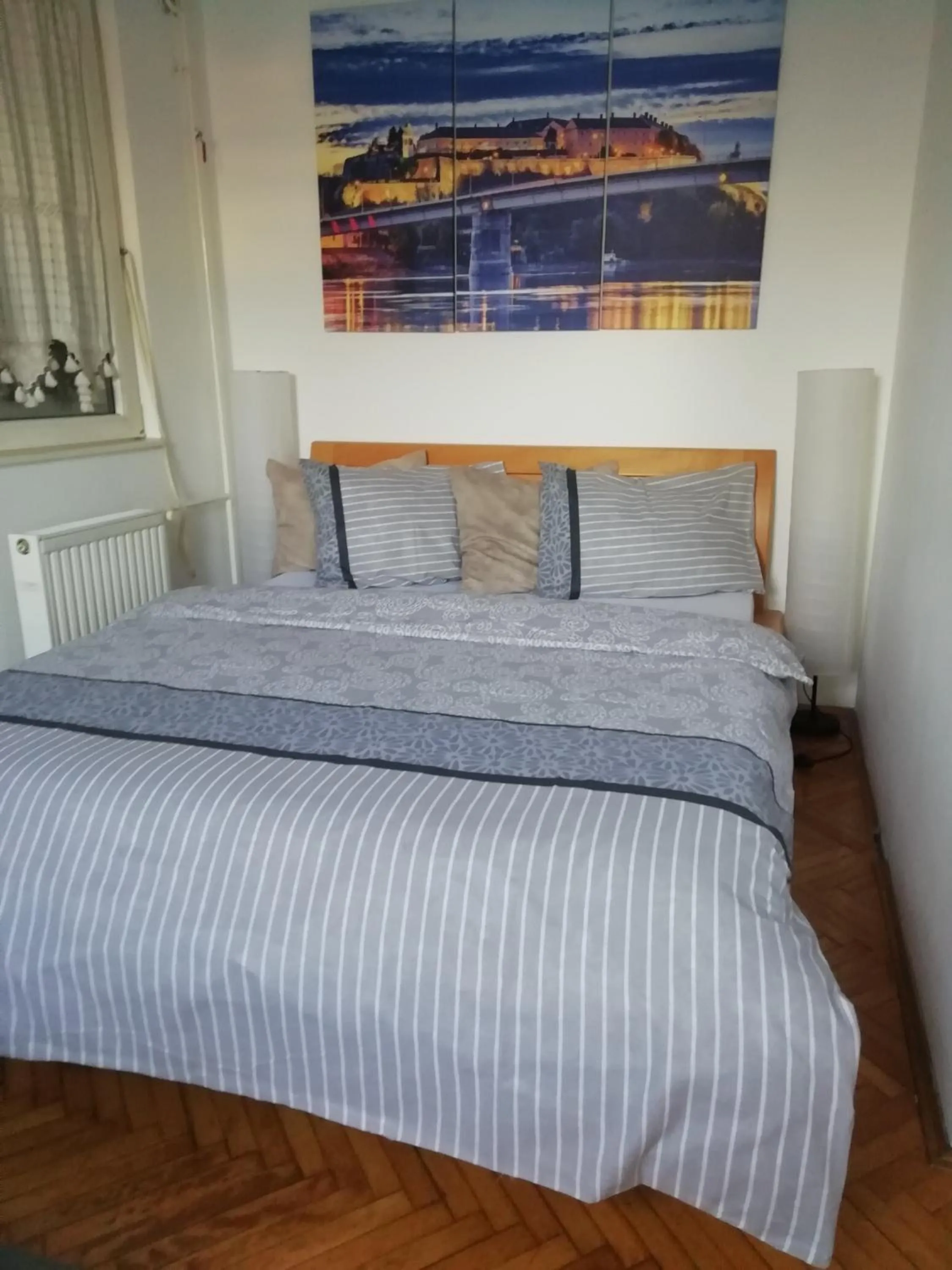 Bed in Two Kings apartment