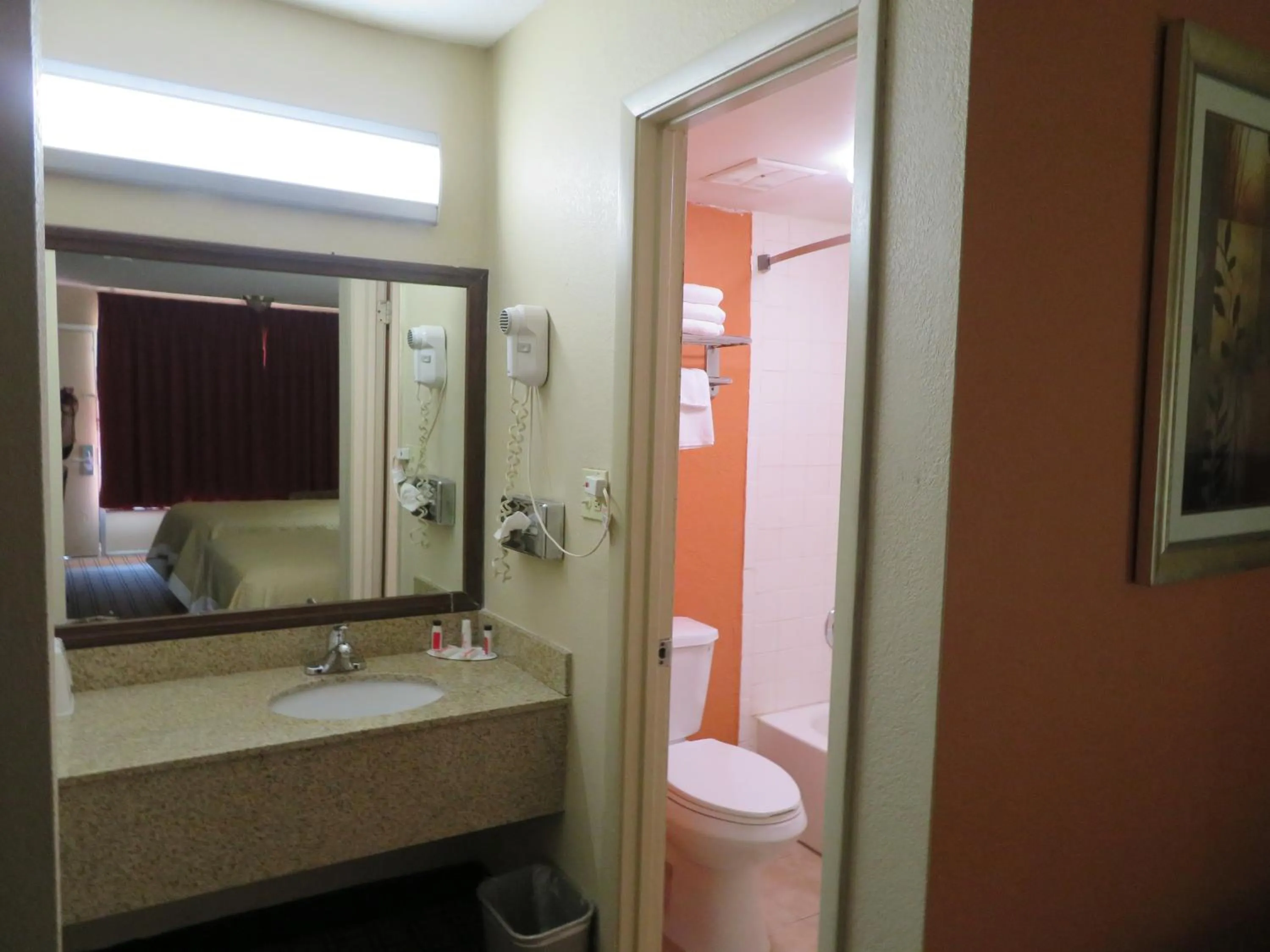 Bathroom in Days Inn by Wyndham Blytheville