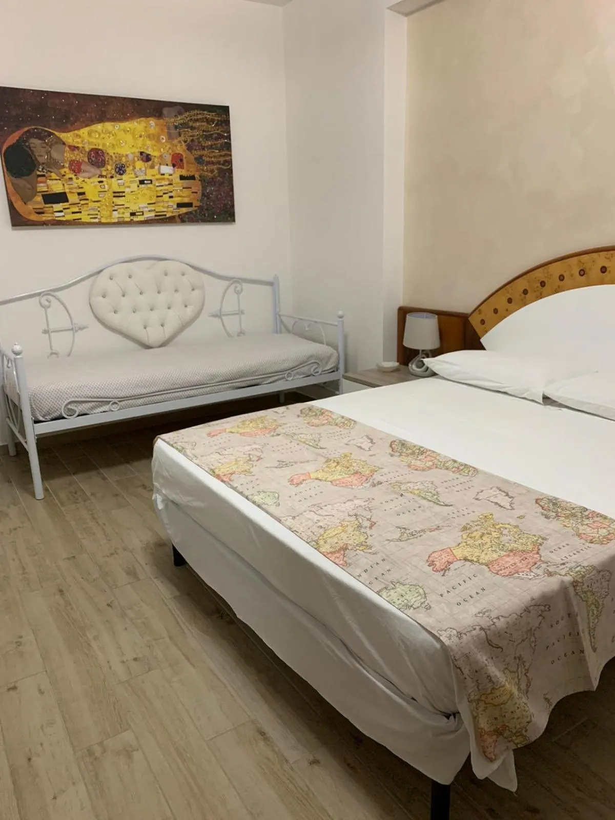 Bed in B&B IL CAVALIERE